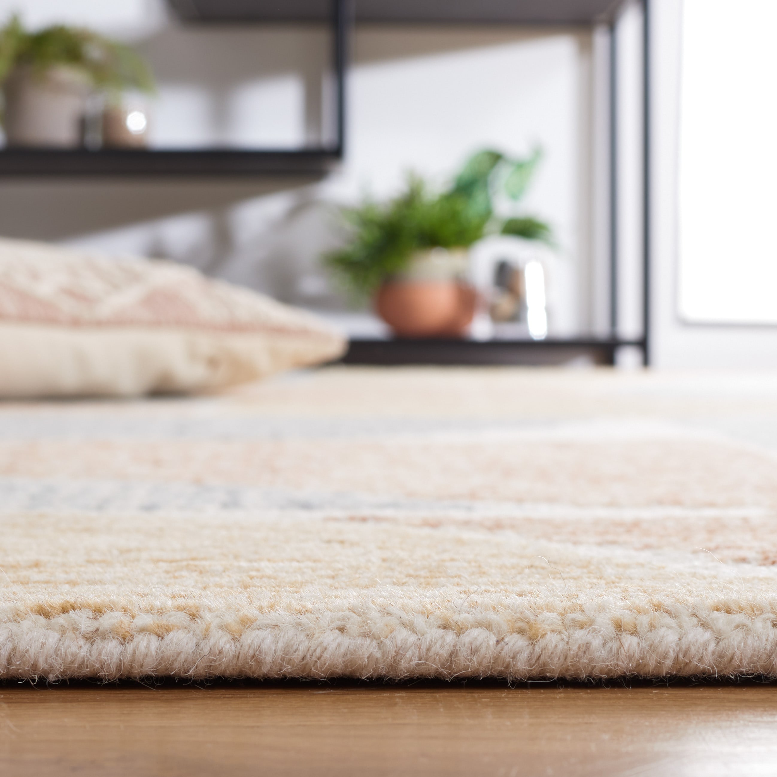Safavieh MET475E-5 rugs - View #4