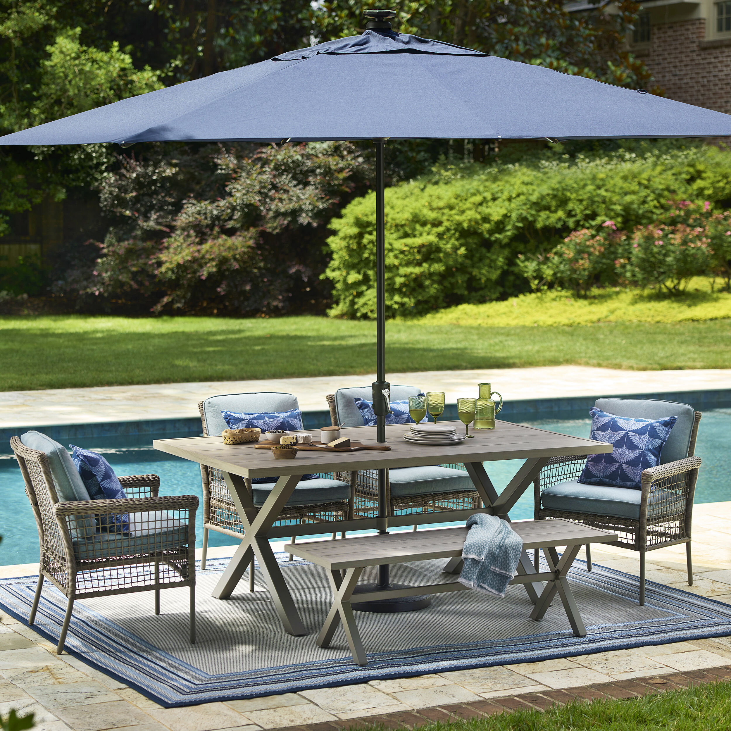 allen + roth FRS81537ST Ivy Meadows 6 -Piece Tan Wicker Patio Dining Set Steel Rectangle Table with 4 Light blue Cushions Stationary Chairs