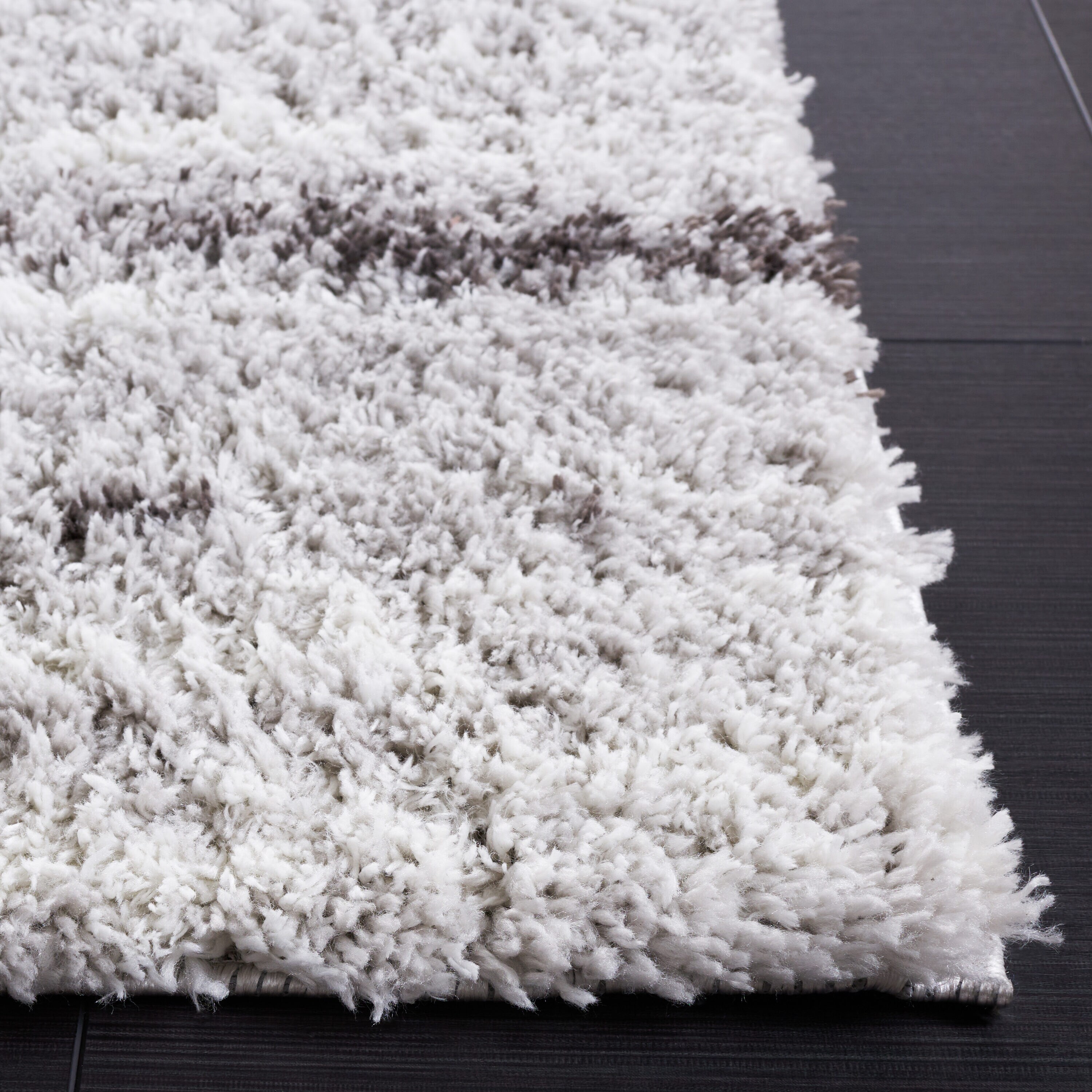 Safavieh BER541F-5 rugs - View #3
