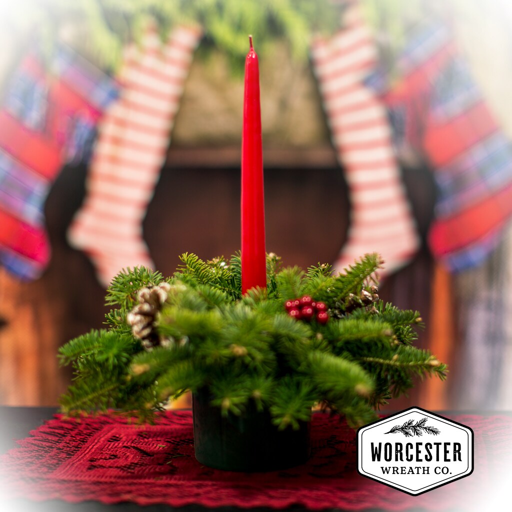 Worcester Wreath 01CLASSIC-CP Fresh-Cut-Christmas-Decorations - View #4