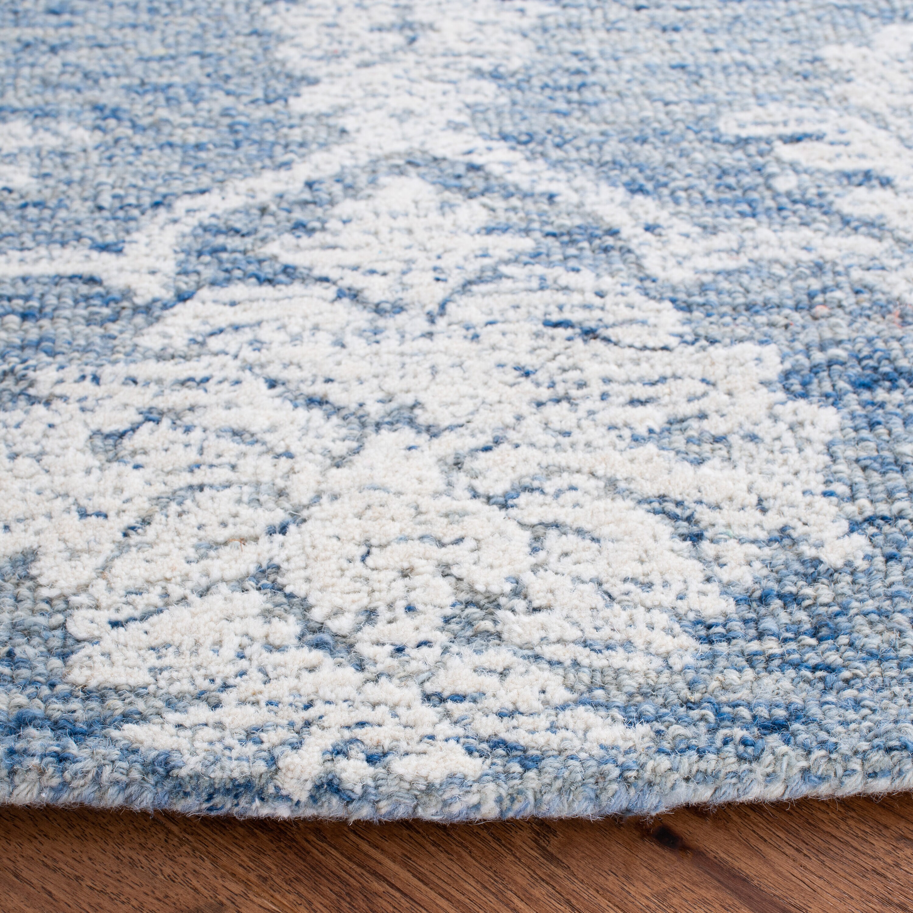 Safavieh MET996M-6R rugs - View #3