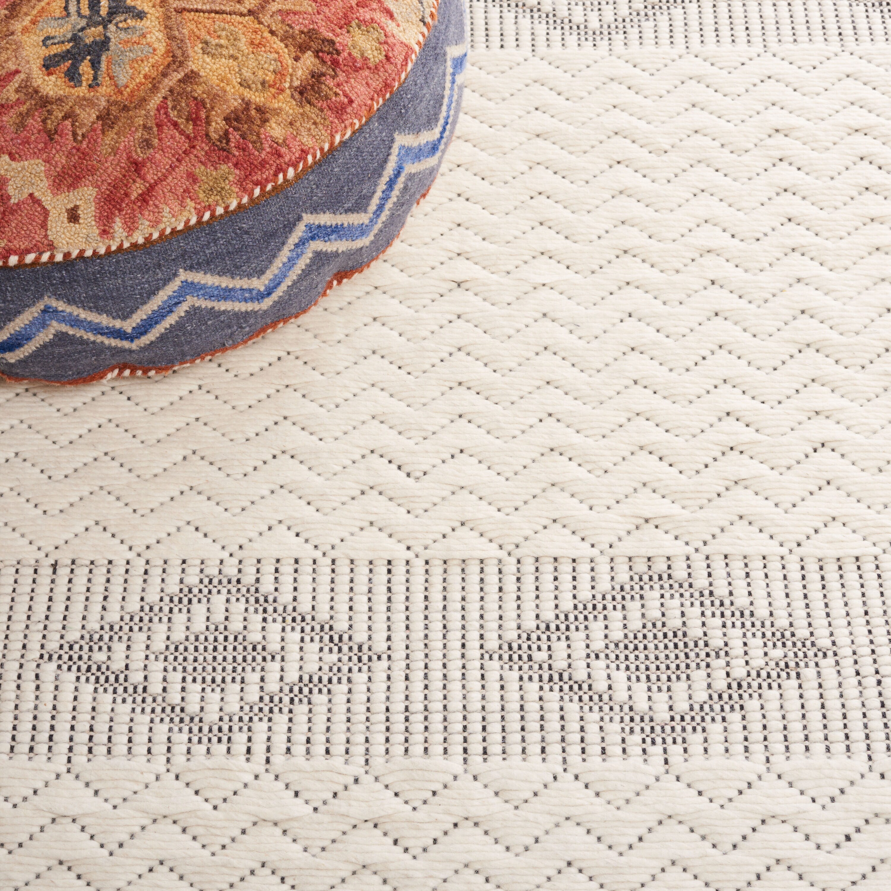 Safavieh NAT204Z-8 rugs - View #4