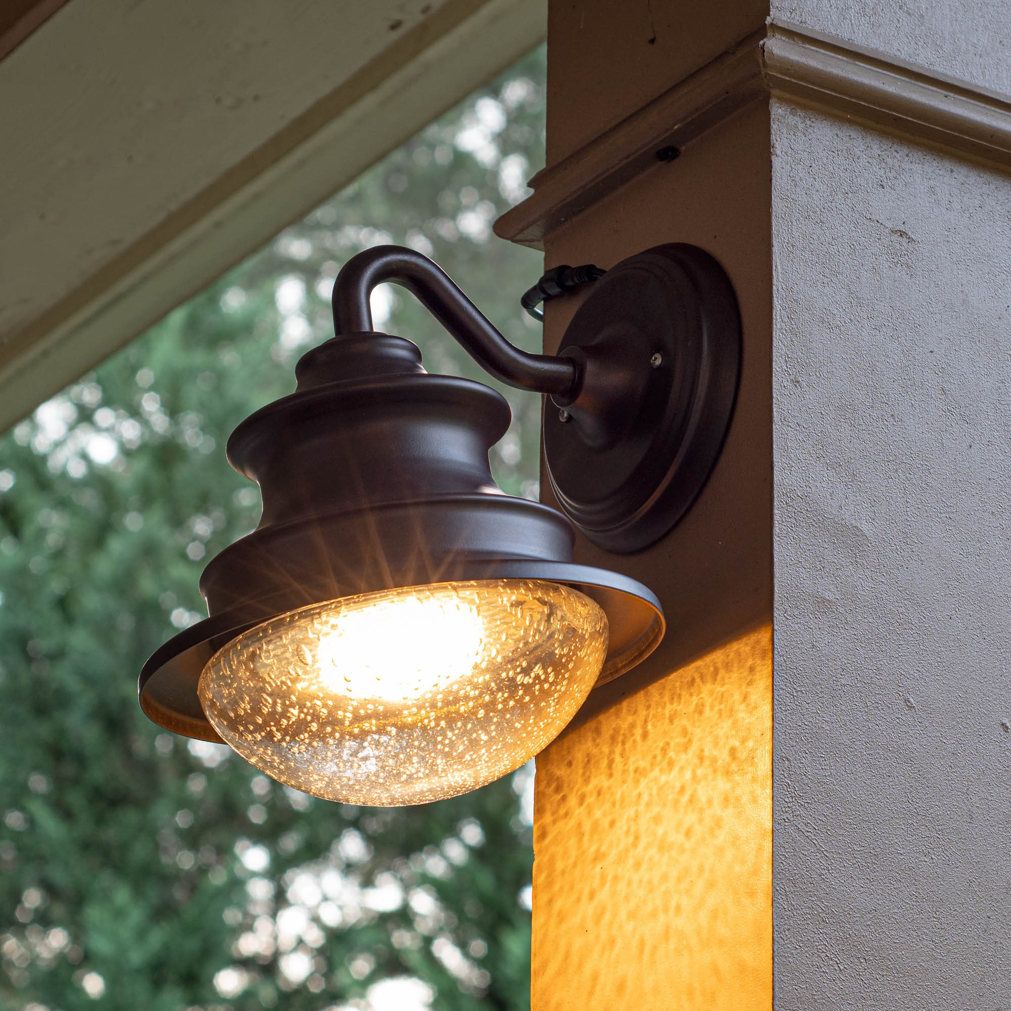 Gama Sonic Barn 6-Light 10-in Brown Solar Outdoor Wall Light in the Outdoor  Wall Lights department at