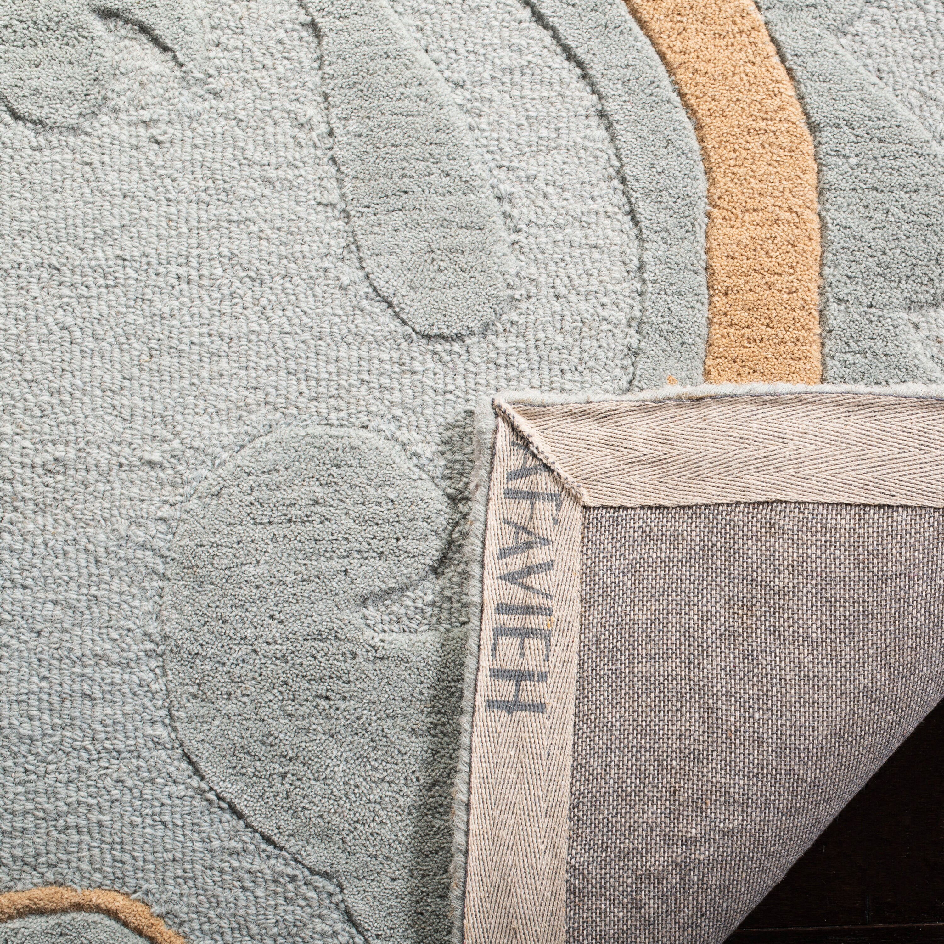 Safavieh SOH215A-28 rugs - View #3