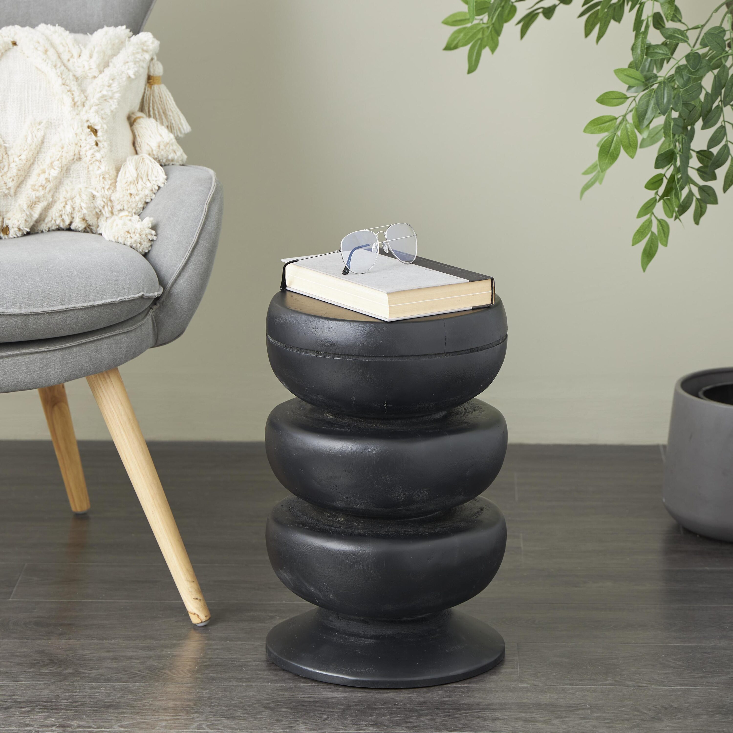 Grayson Lane 823012 11.8-in W x 18.05-in H Black 18" Handmade Carved Bubble Wood Round Modern End Table