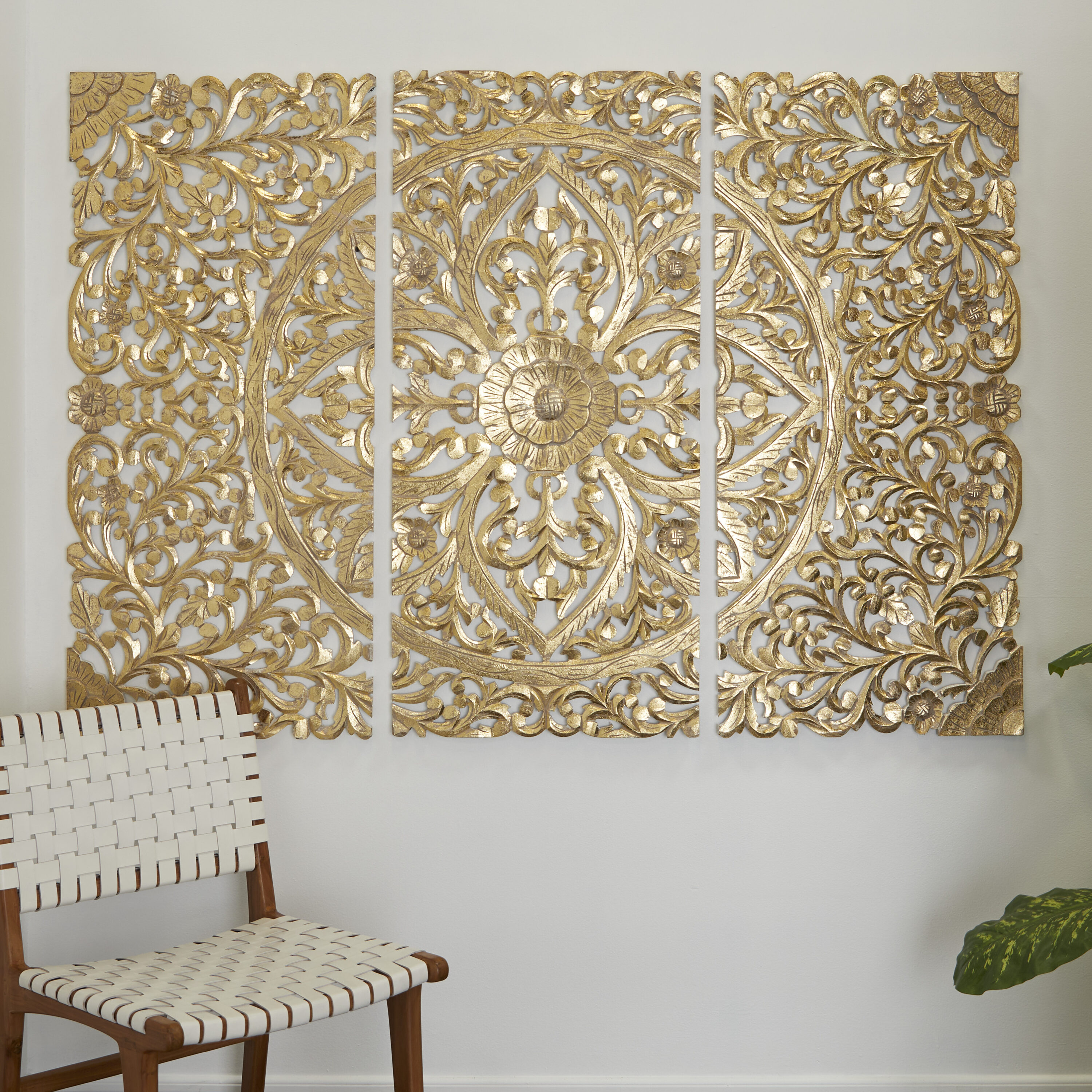 Grayson Lane 30936 22-in W x 48-in H Wood Floral Handmade Intricately Carved with Mandala Design Abstract Wall sculpture