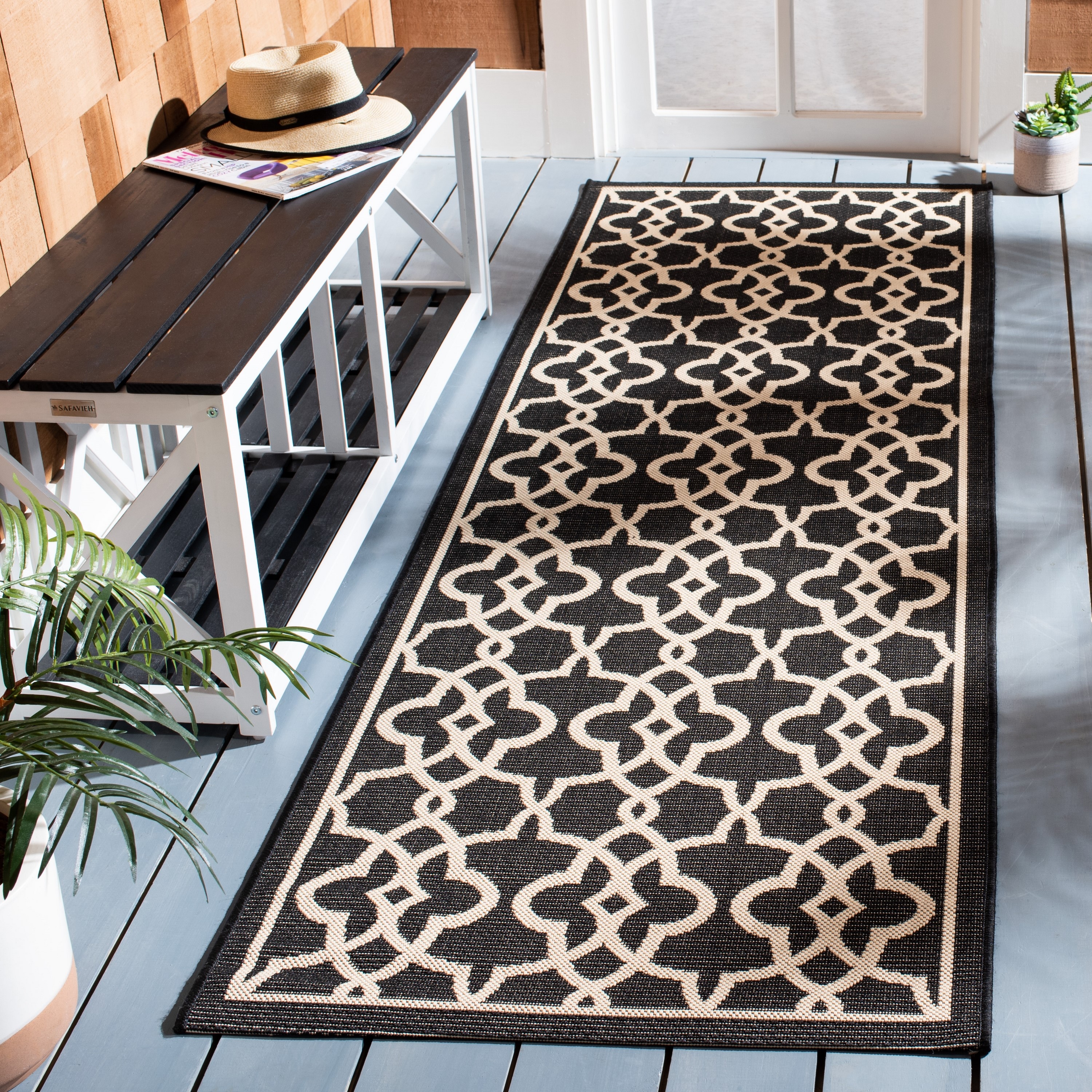 Safavieh CY6071-266-38 Courtyard Lonoa 3 x 8 (ft) Loomed Polypropylene Black/Beige Rectangular Indoor/Outdoor Abstract Coastal Runner rug