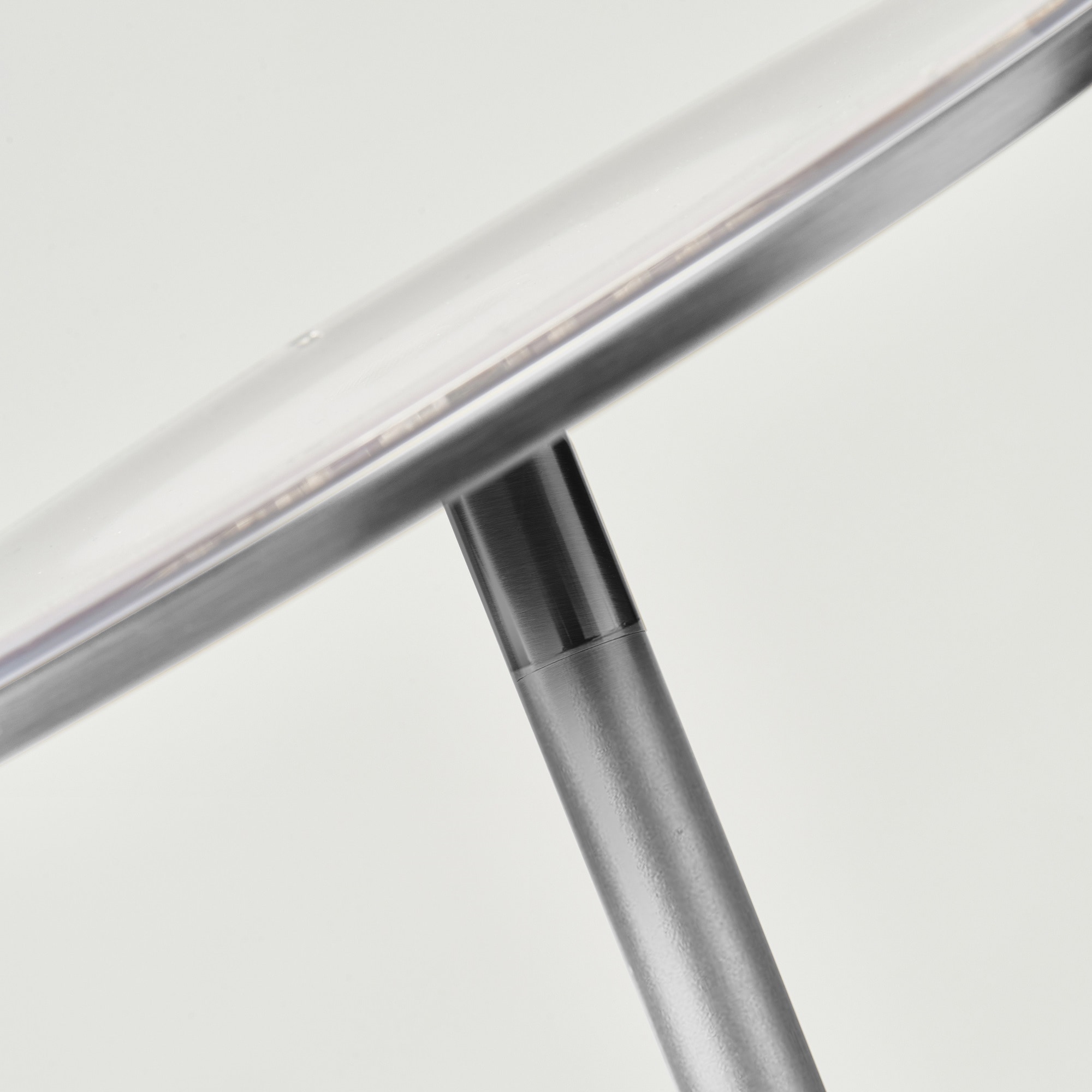 Brightech 0W-8XYJ-F7VZ floorlamps - View #3