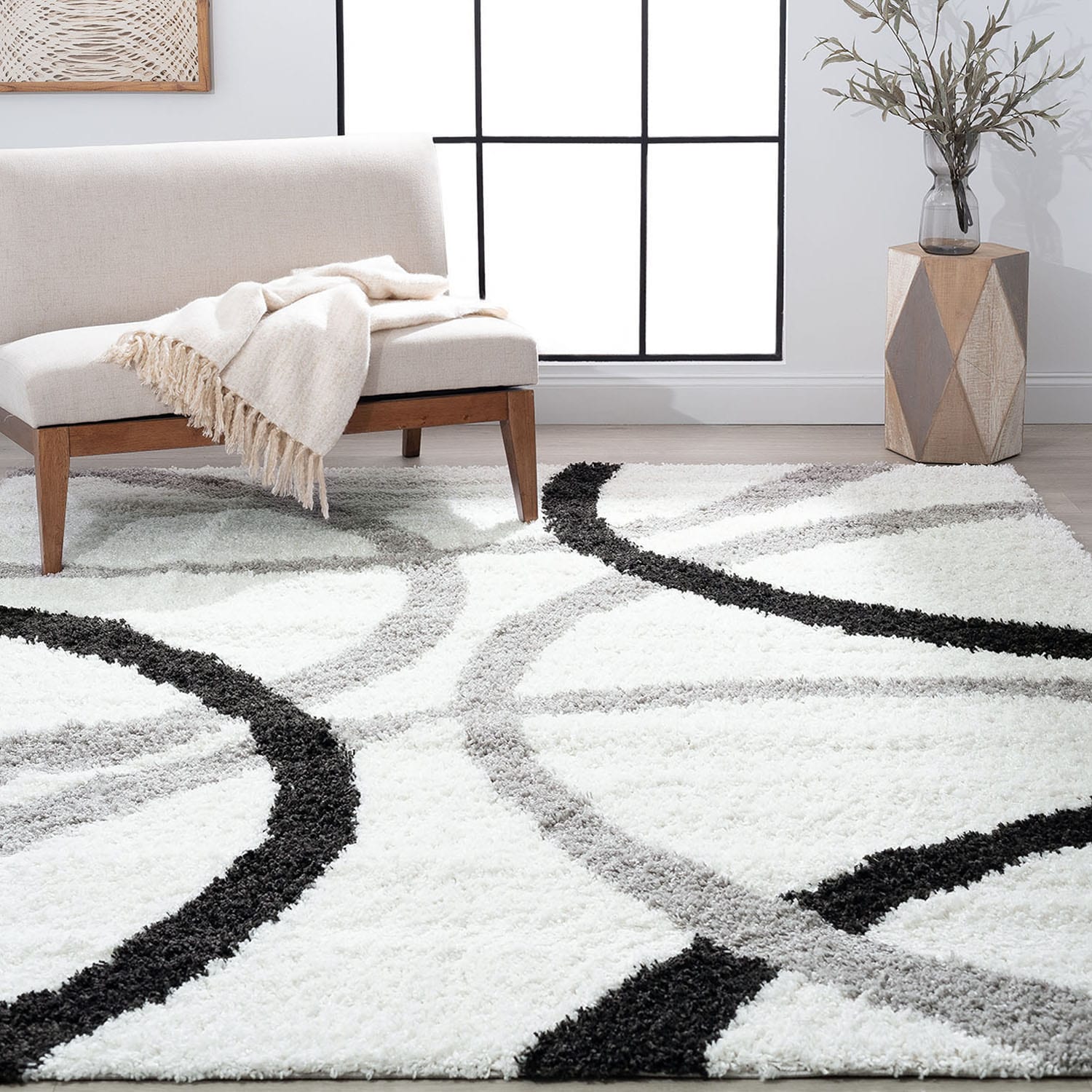 Tayse UPT1148 4X6 Uptown Shag 4 x 6 (ft) Loomed Polypropylene White/Black Rectangular Indoor Geometric Mid-Century Modern Area rug