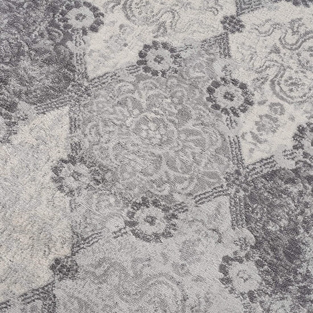 HomeRoots 4000390199 rugs - View #3