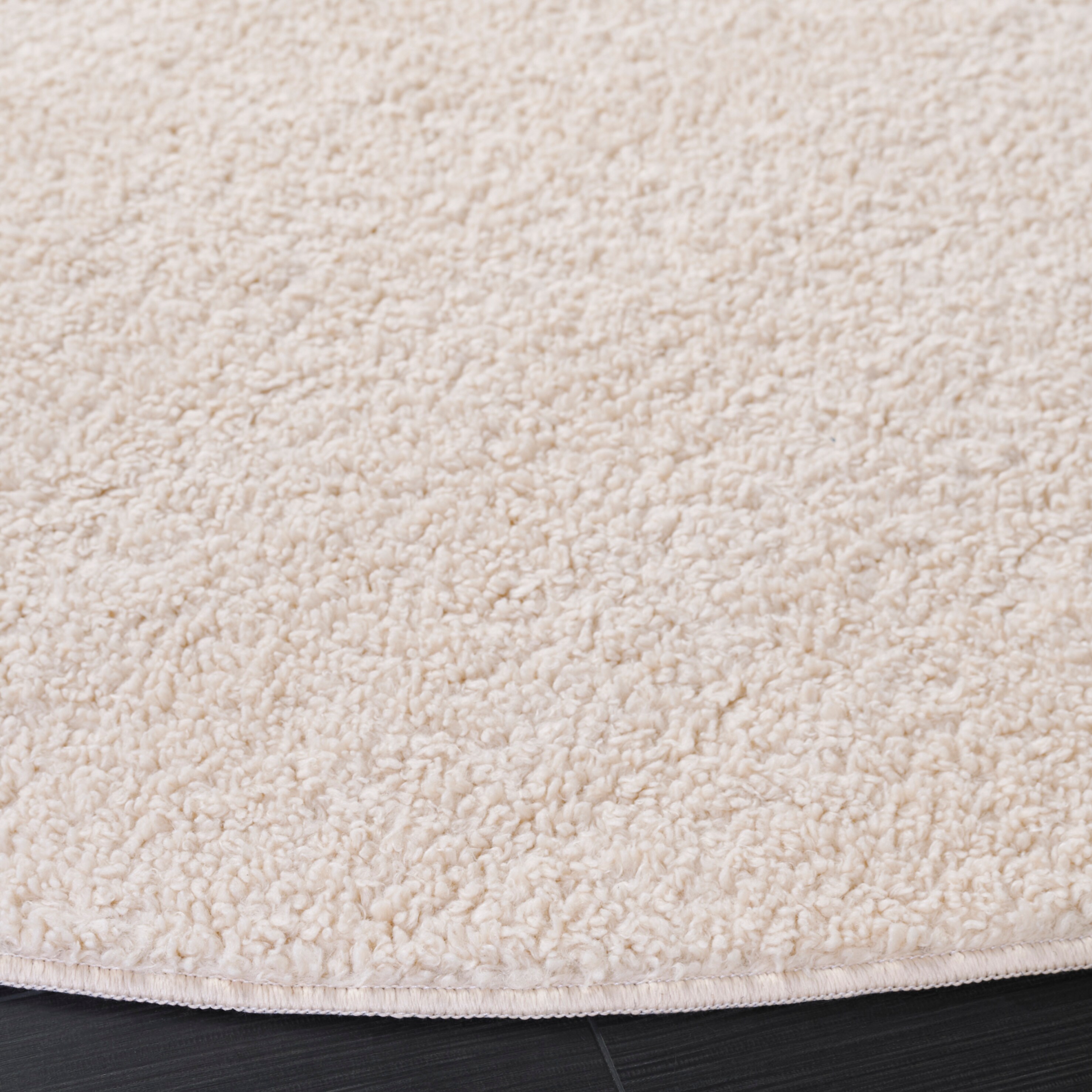 Safavieh BCL100B-6R rugs - View #3