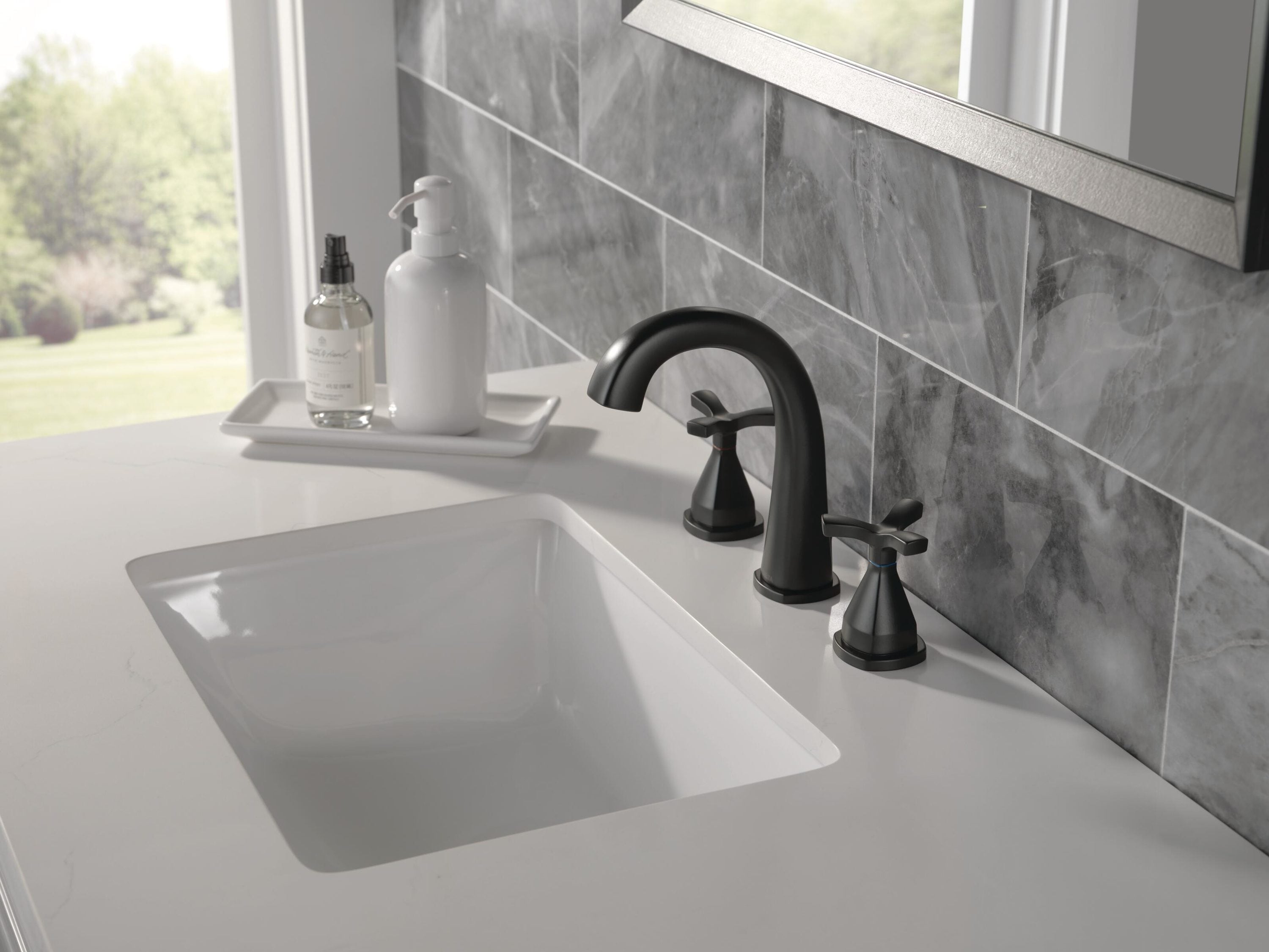 Delta 357756-BLMPU-DST Lavatory-Faucets - View #8