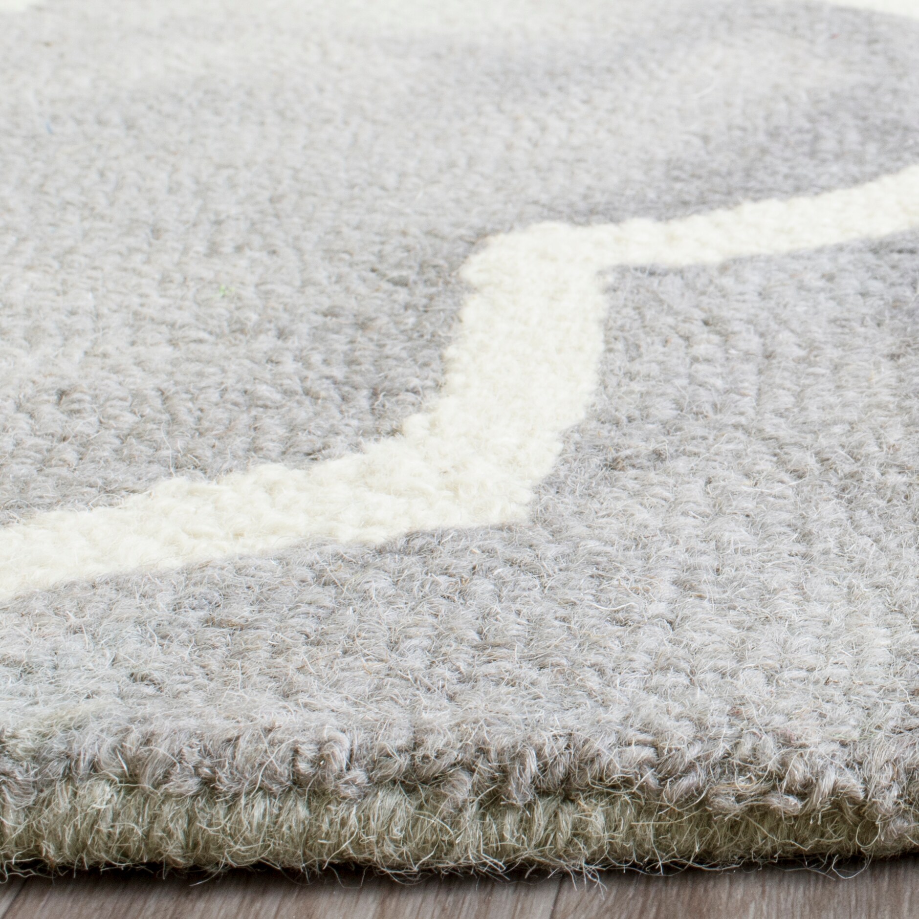 Safavieh DDY535C-5 rugs - View #4
