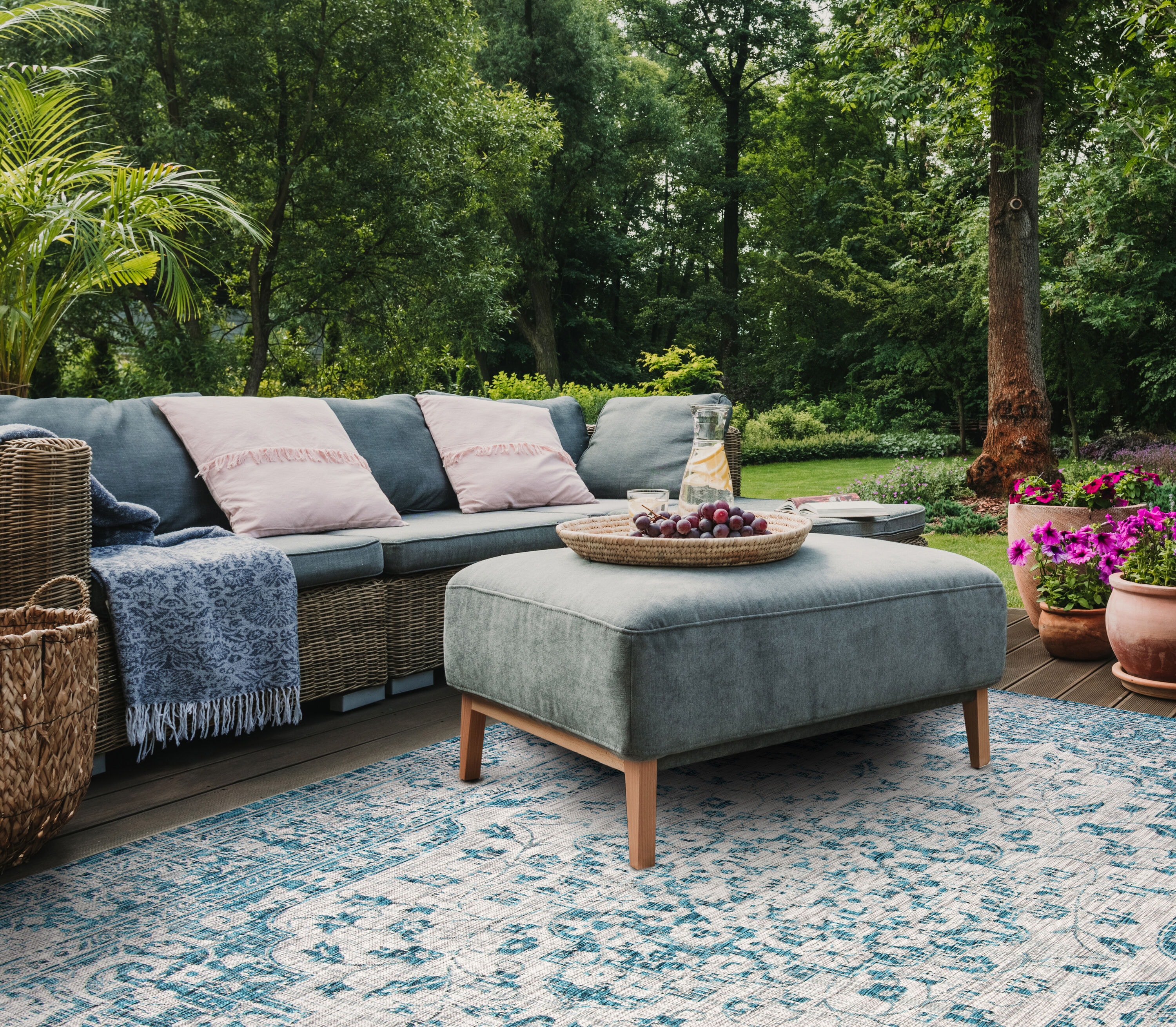 Safavieh CY8720-372-4 rugs - View #5