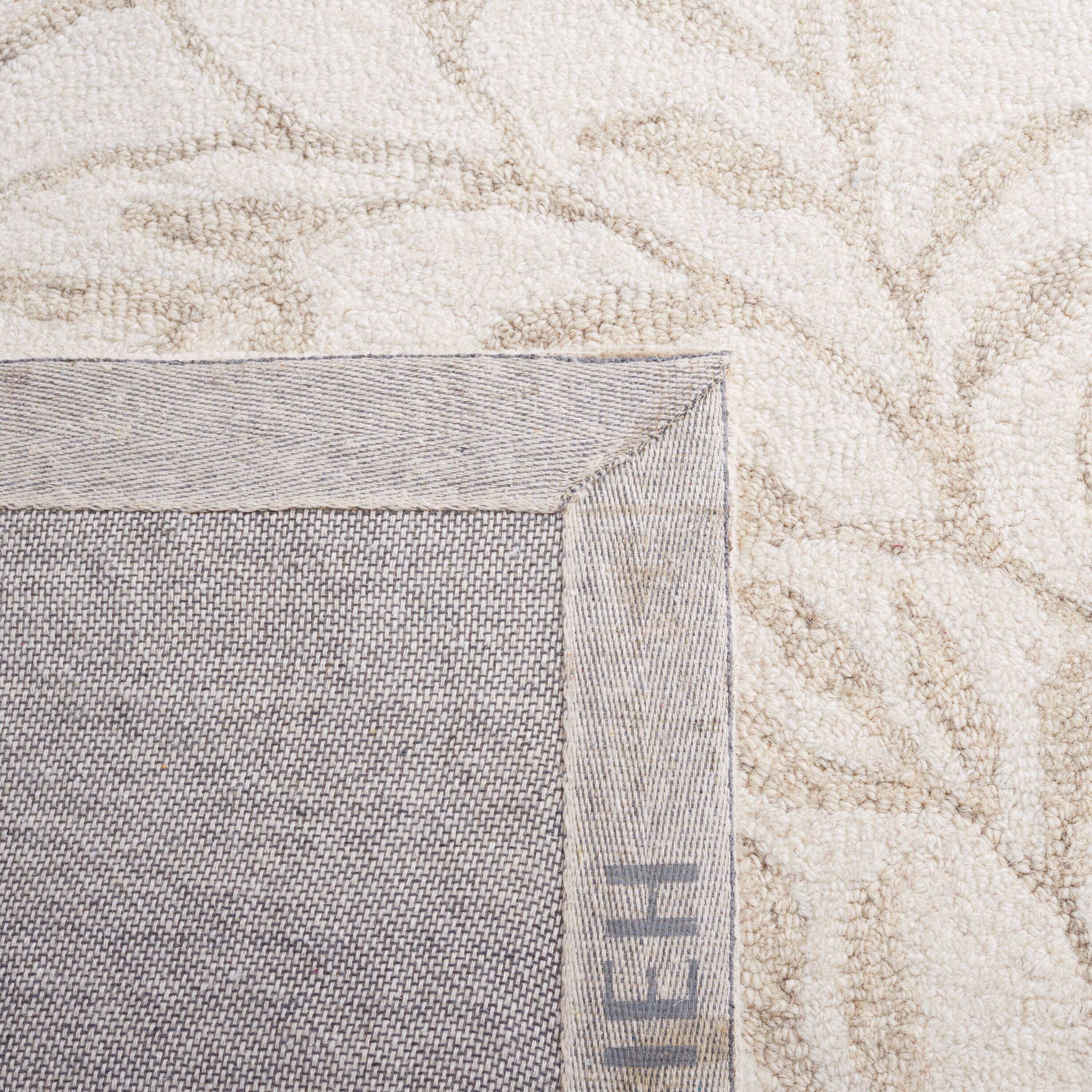 Safavieh JAR753A-5 rugs - View #3