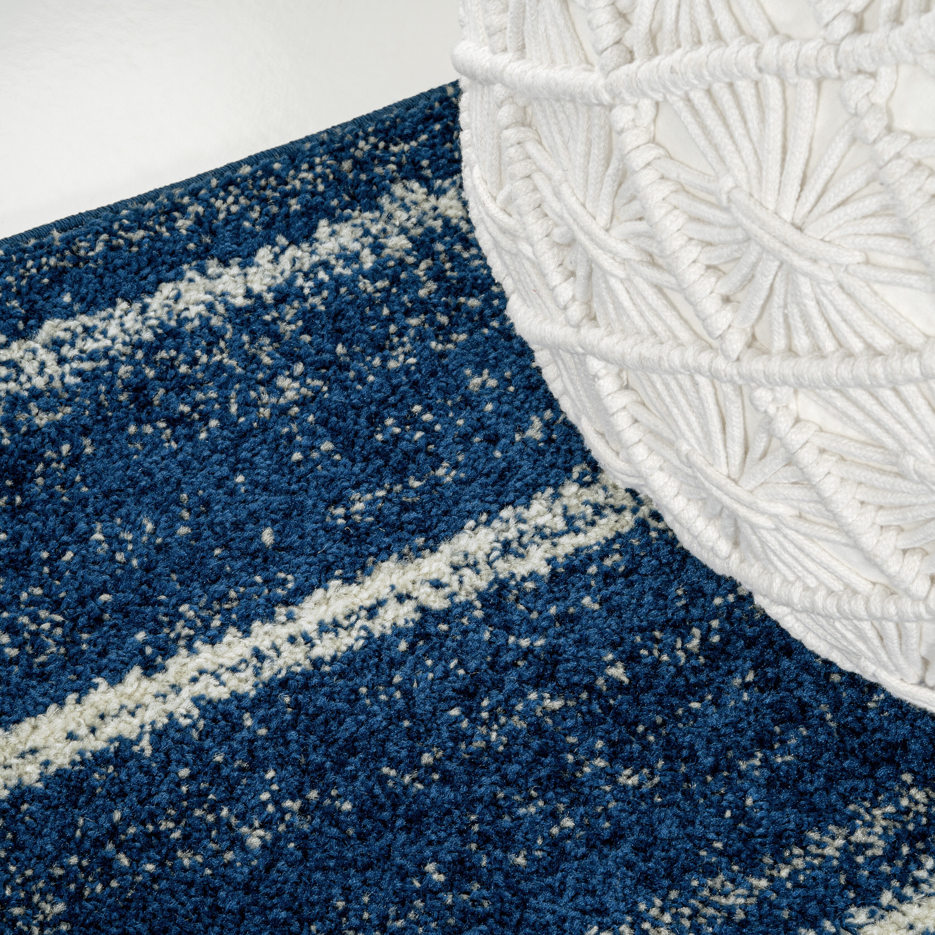 JONATHAN  Y MOH201C-28 rugs - View #8