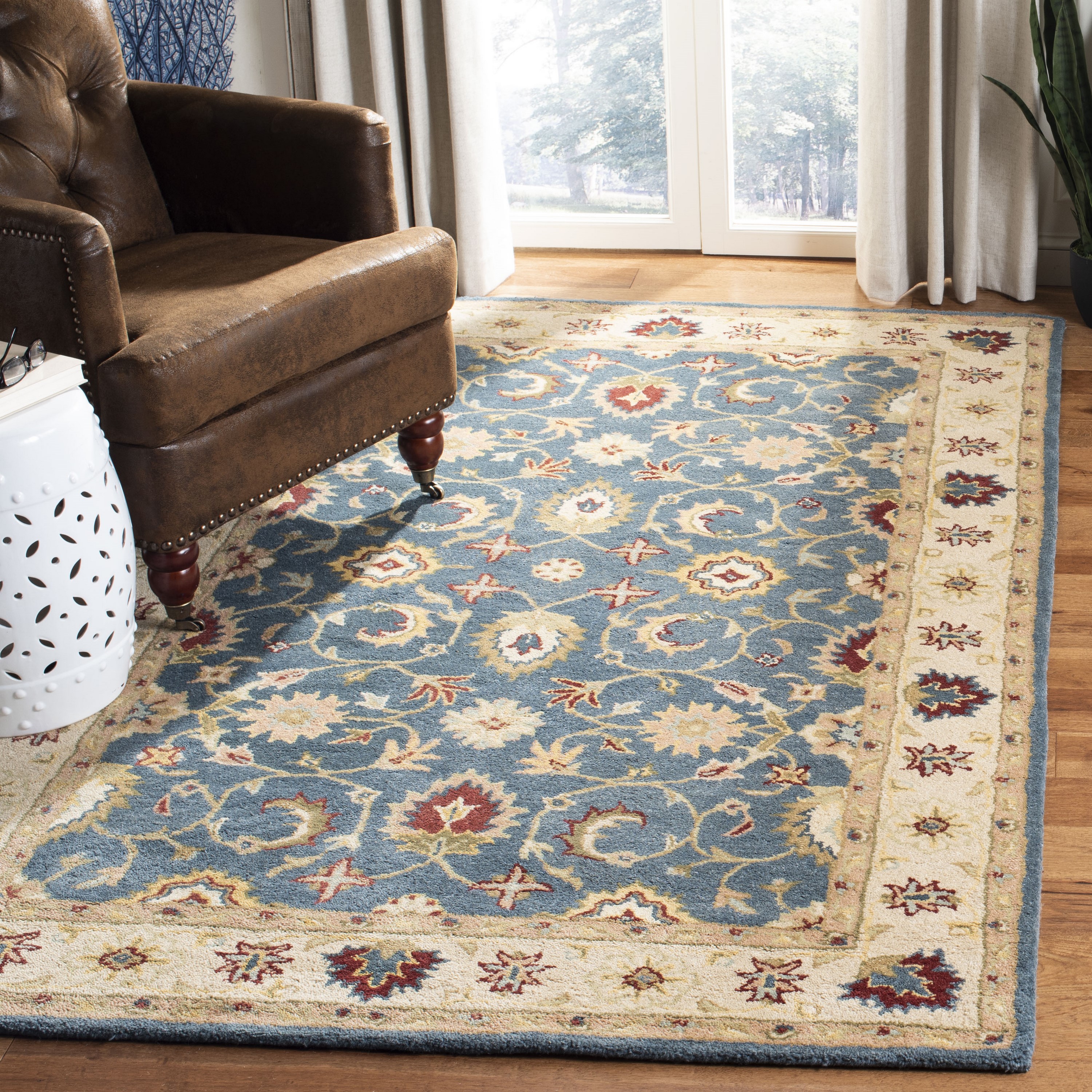 Safavieh AT15A-2 Antiquity Jand 2 x 3 (ft) Tufted Wool Blue/Beige Rectangular Indoor Floral/Botanical Vintage Throw rug