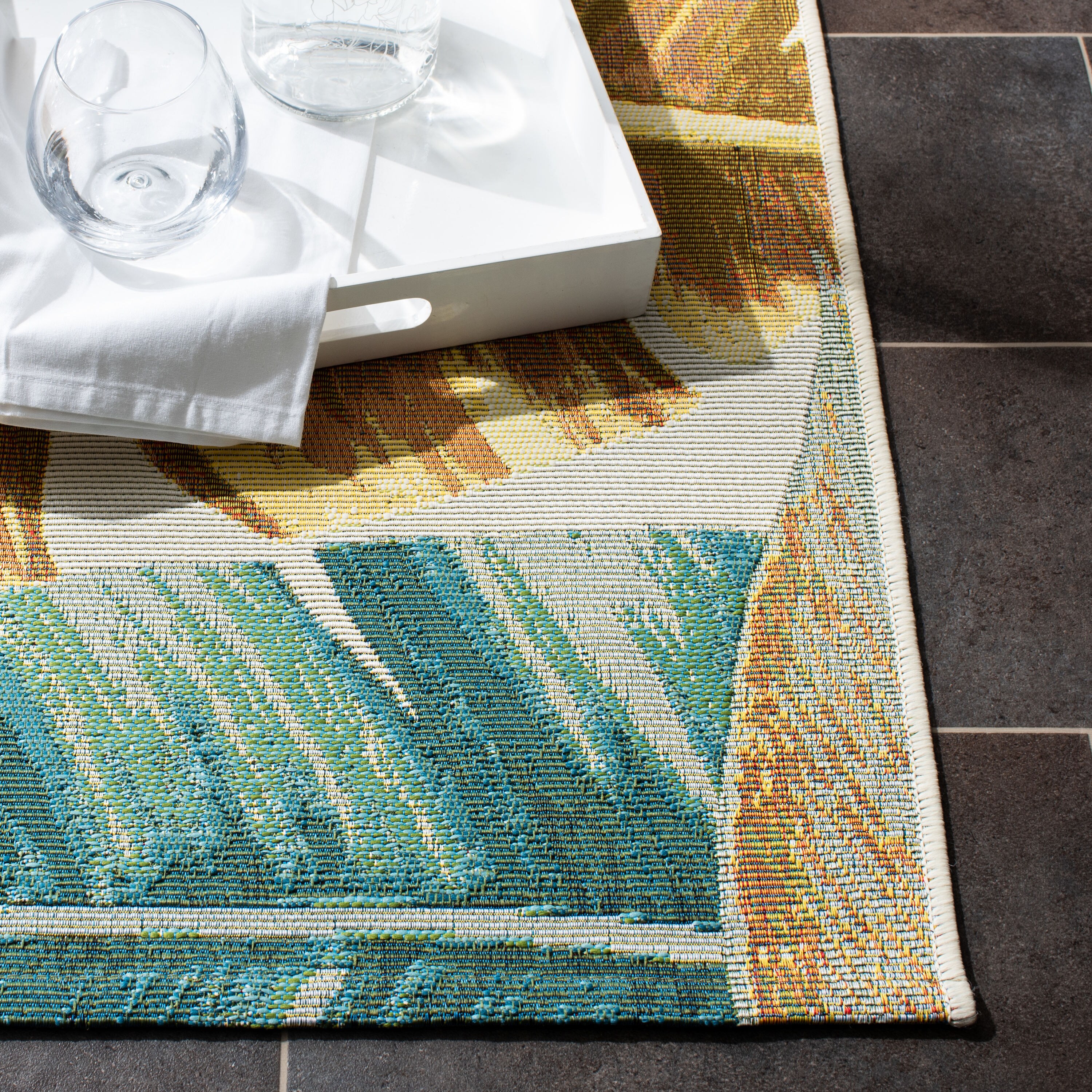 SAFAVIEH Barbados Banana Leaves Outdoor Area Rug, Gold/Green, 8' x 8' Square