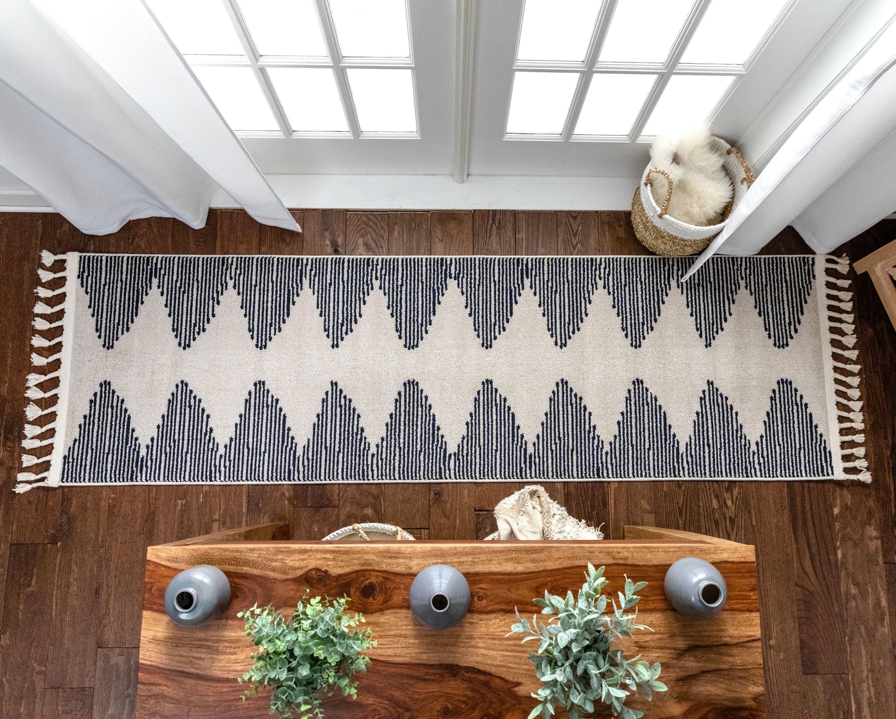 Well Woven LDL-12-2 2 x 7 (ft) Loomed Polypropylene Ivory Rectangular Indoor Geometric Global Runner rug