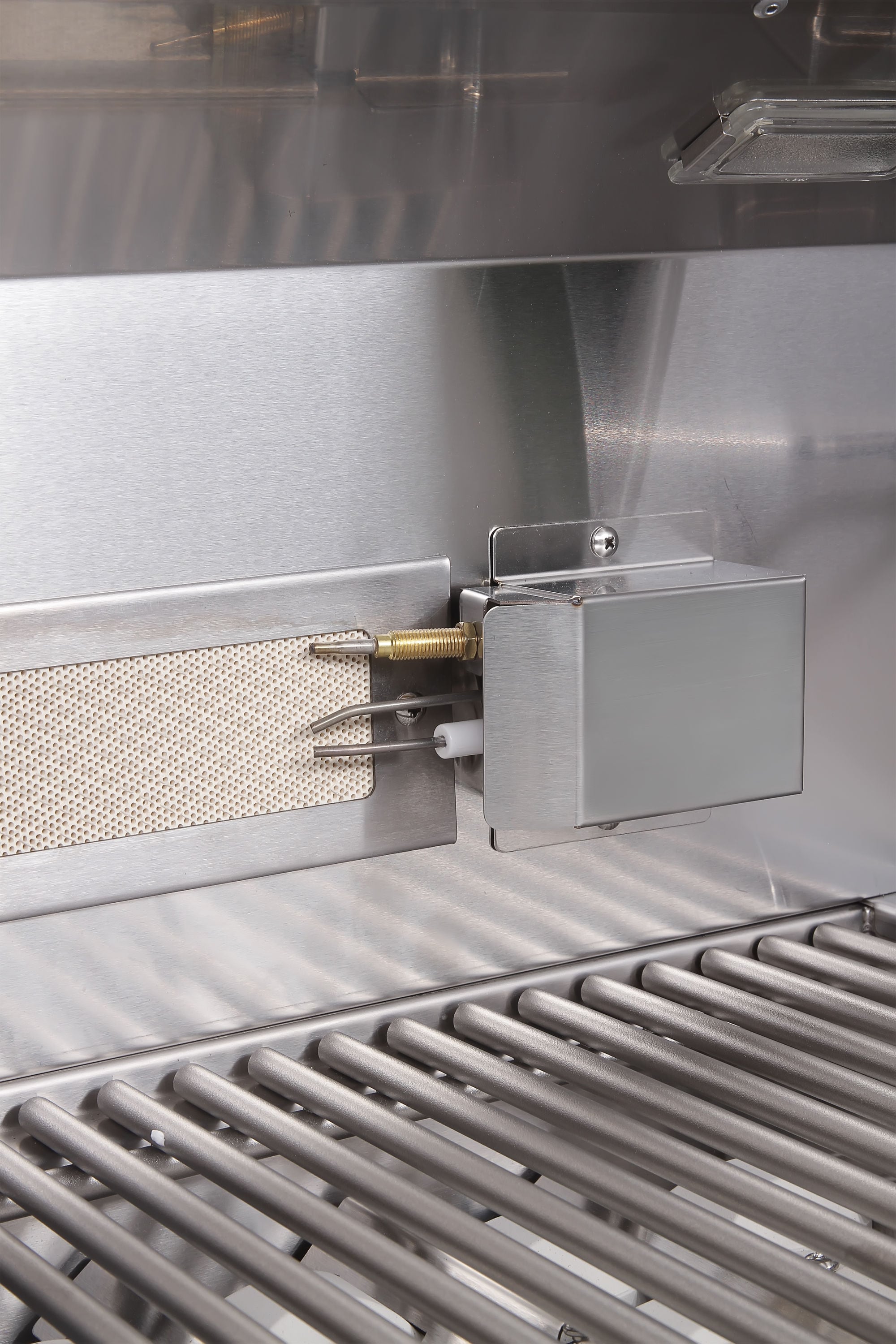 EdgeStar GRL300IBLP Builtin-Gas-Grills - View #10