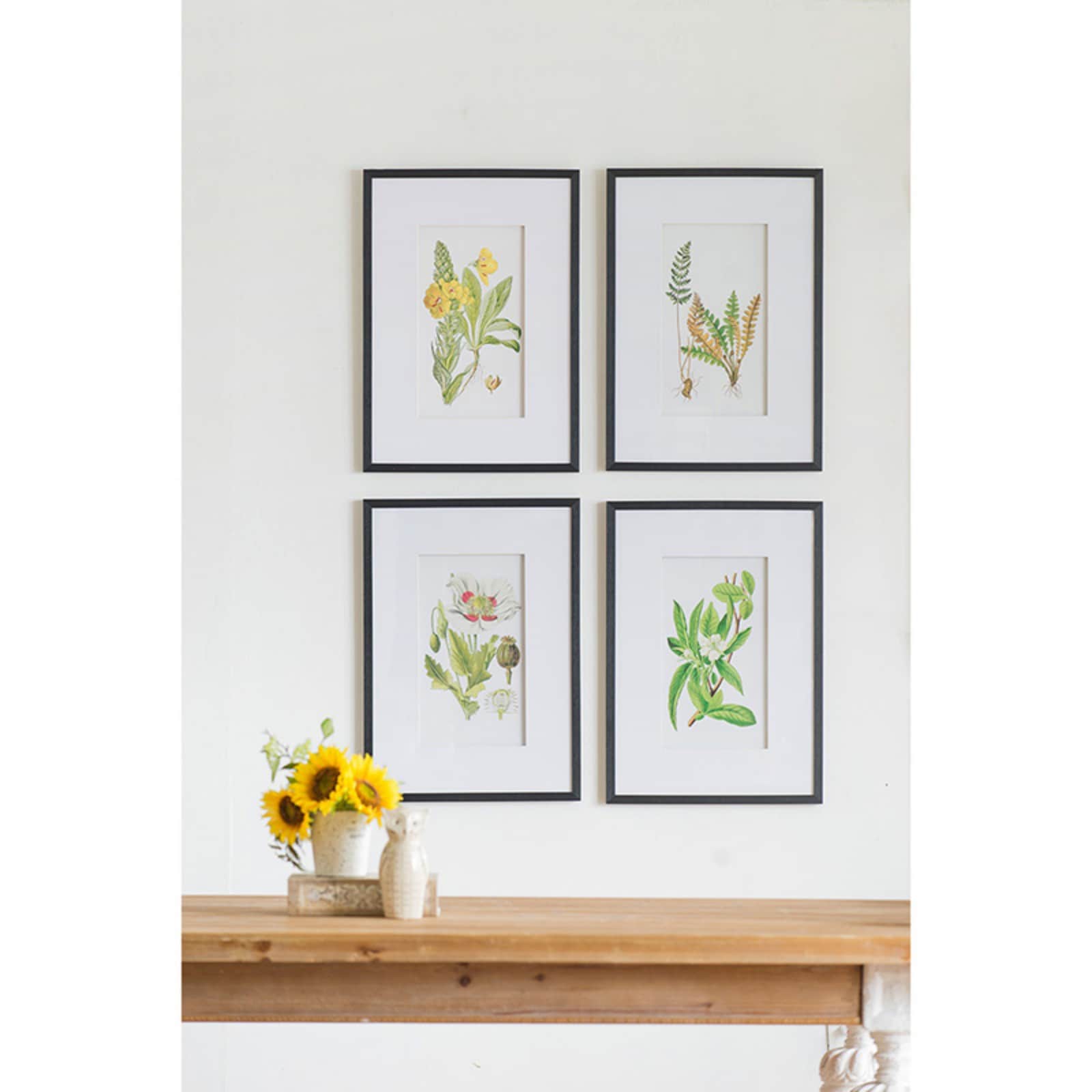 GlasFlength  28x20-Inch Botanical Flower Wall Art Set with Vintage Floral Print for Living Room Dining Room Bedroom Hallway Home Decor 4-Pack White Blue