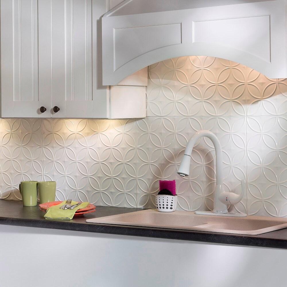 Fasade PB6100 Kitchen-Panels - View #4