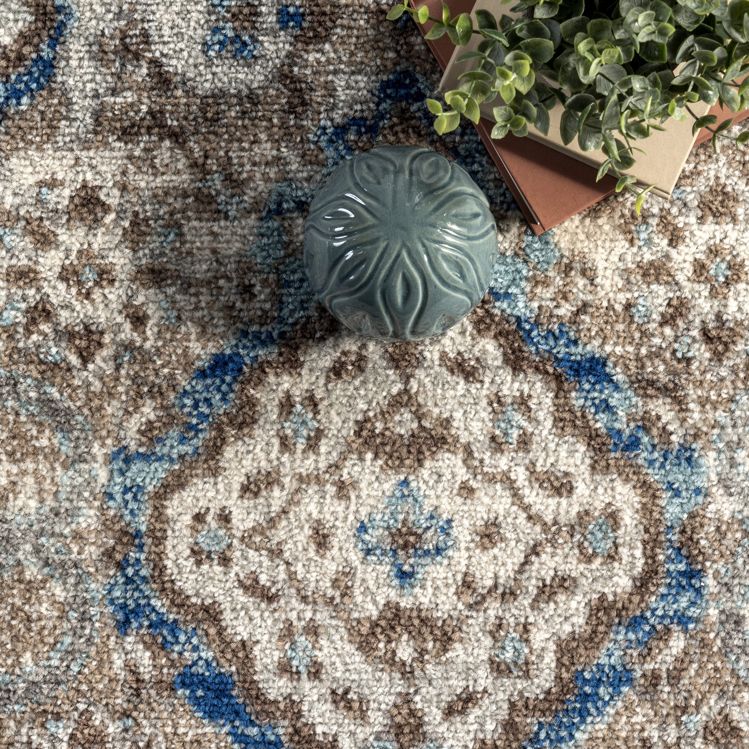 Reversible Blue Diamond 3'x5' Easy-Care Synthetic Area Rug