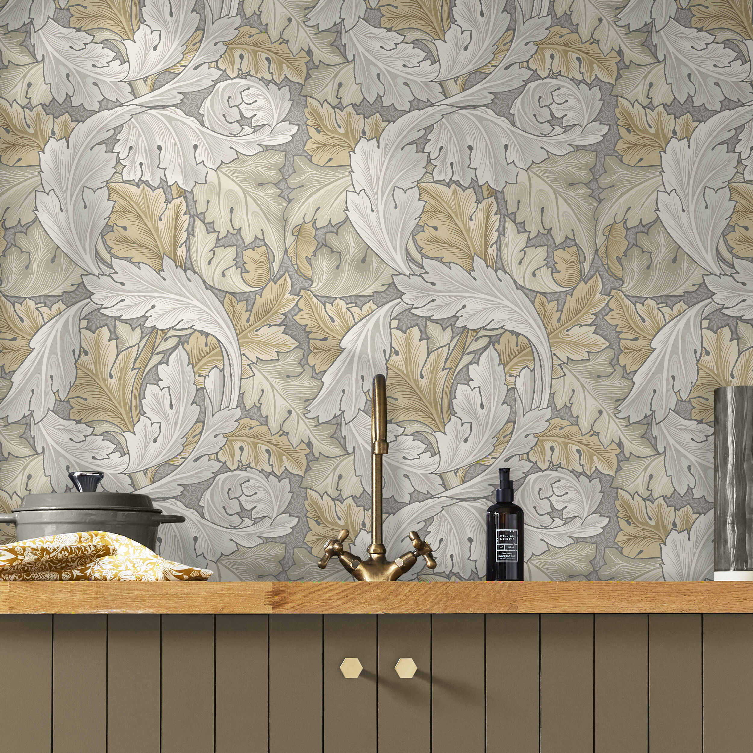 William Morris at Home 12422694 Wallpaper-Samples - View #2