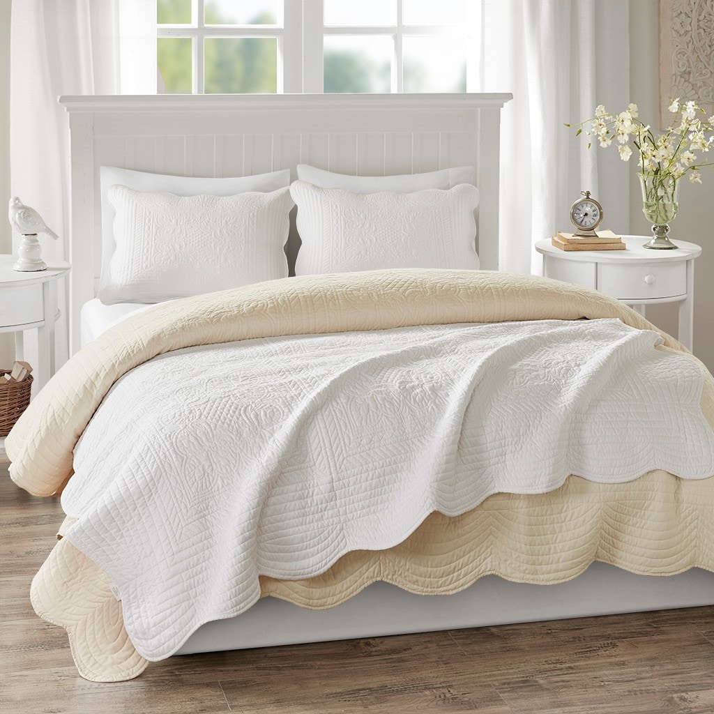 Gracie Mills GRACE-6121-05PM Blankets-And-Throws - View #3