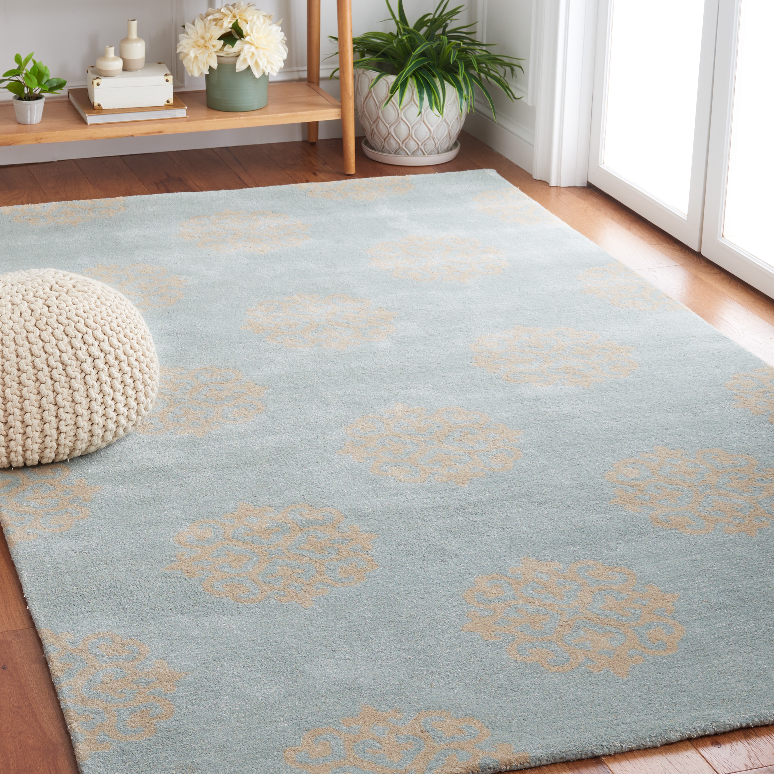Safavieh SOH724A-5 rugs - View #8