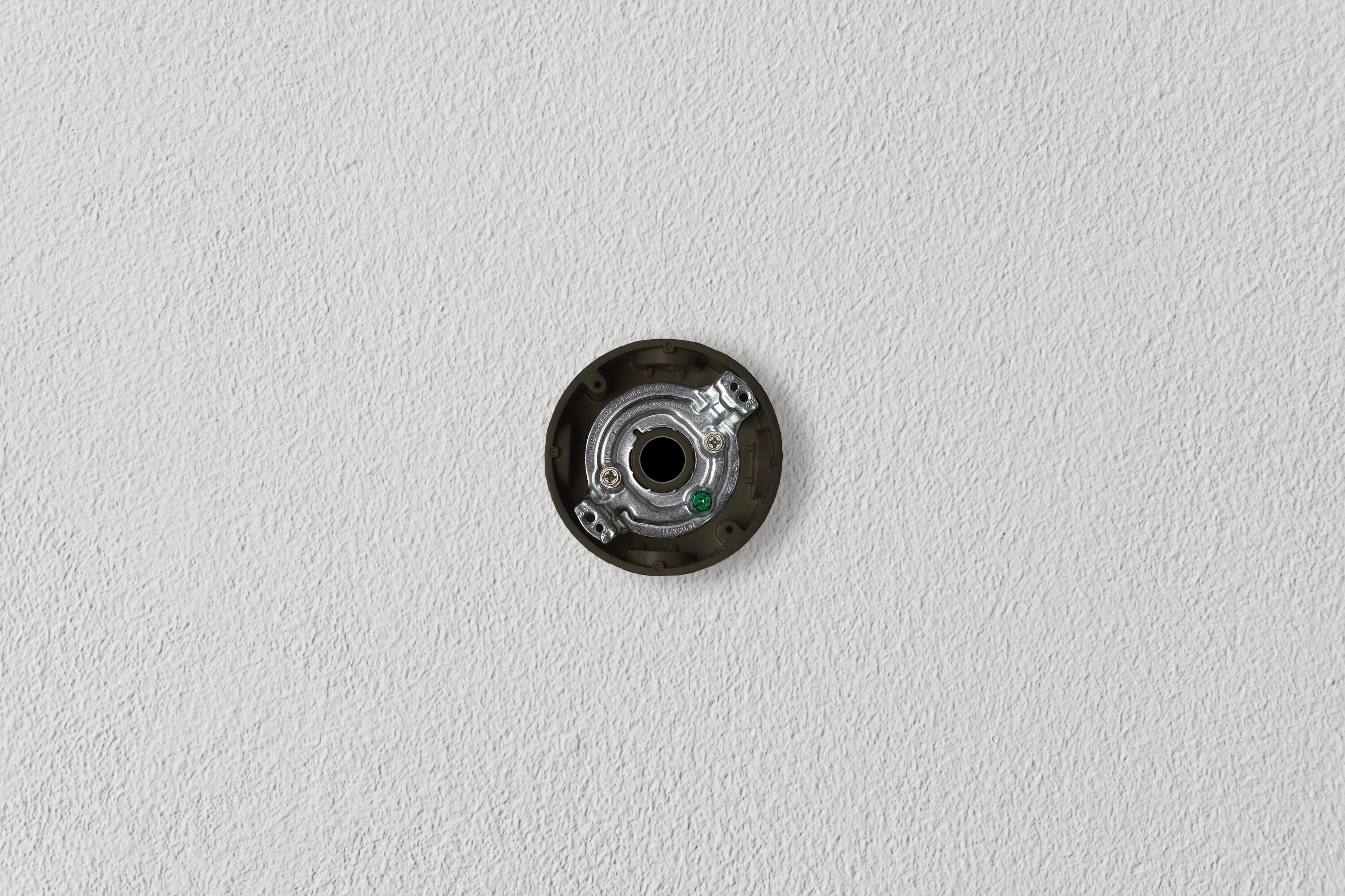 Hubbell PRCF57550BZ Electrical-Box - View #3