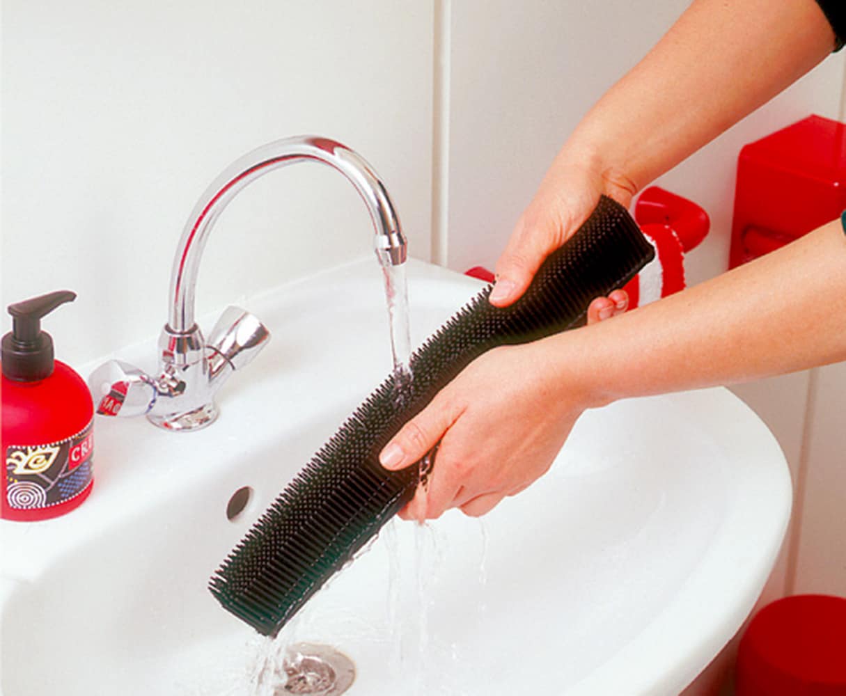 Rubber broom pet hair remover – Jannabelle