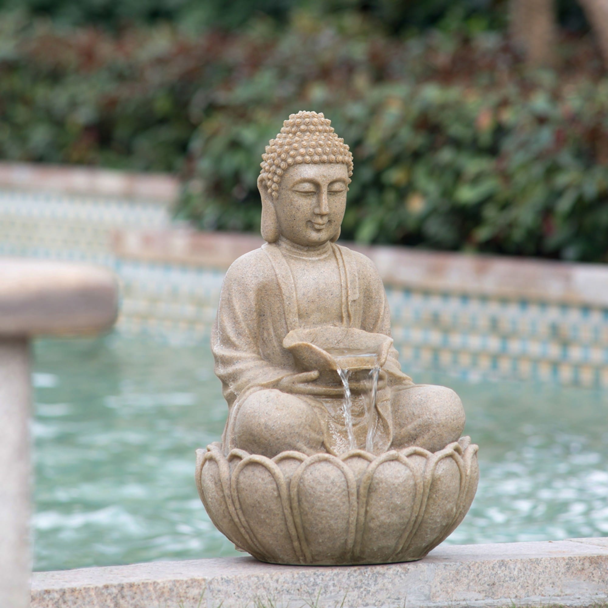 Yiekholo LL-1741AA 25.4-in H Stone Outdoor Fountain Statue