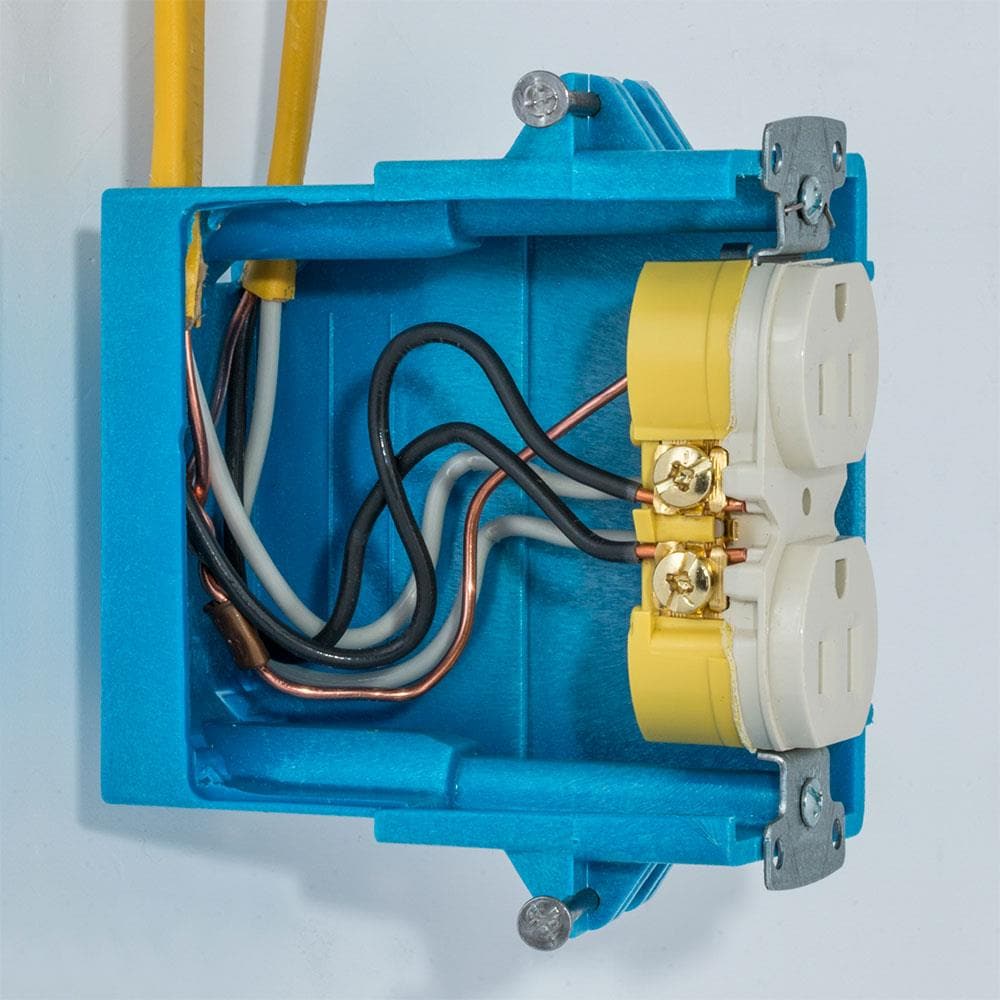 Hubbell RR15SLATR10XZ receptacles - View #3