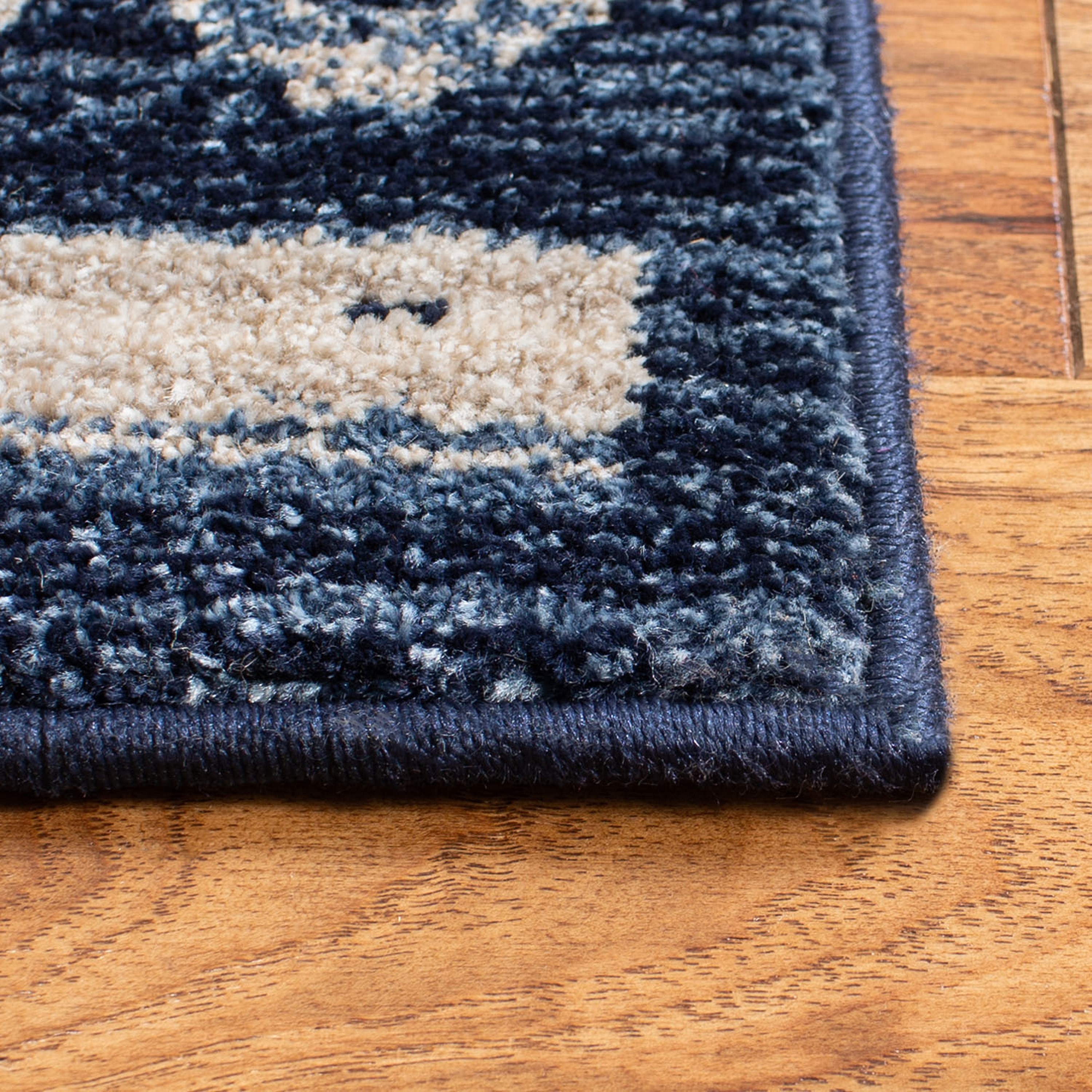 Safavieh CHL421N-28 rugs - View #3