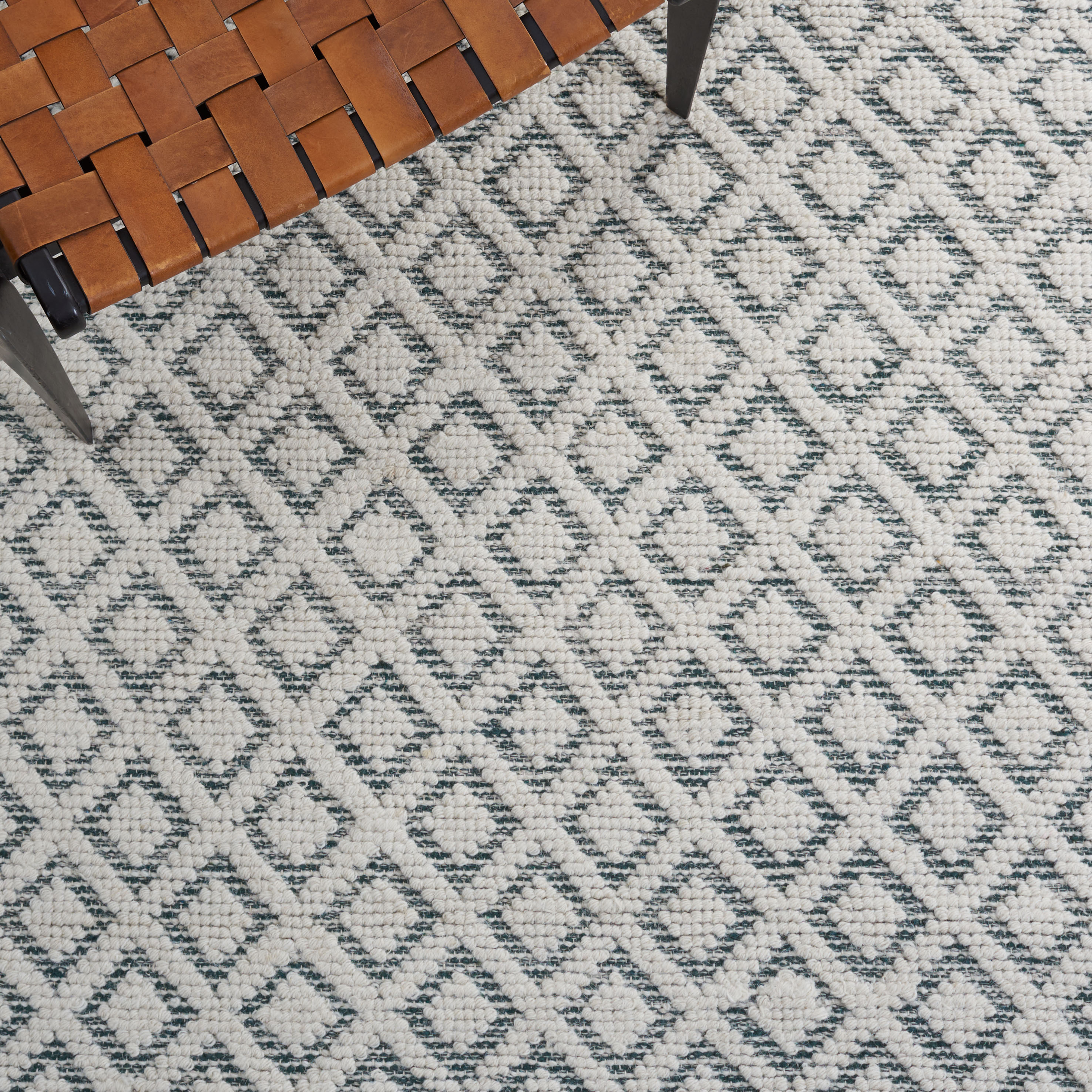 Safavieh VRM304Y-28 rugs - View #5