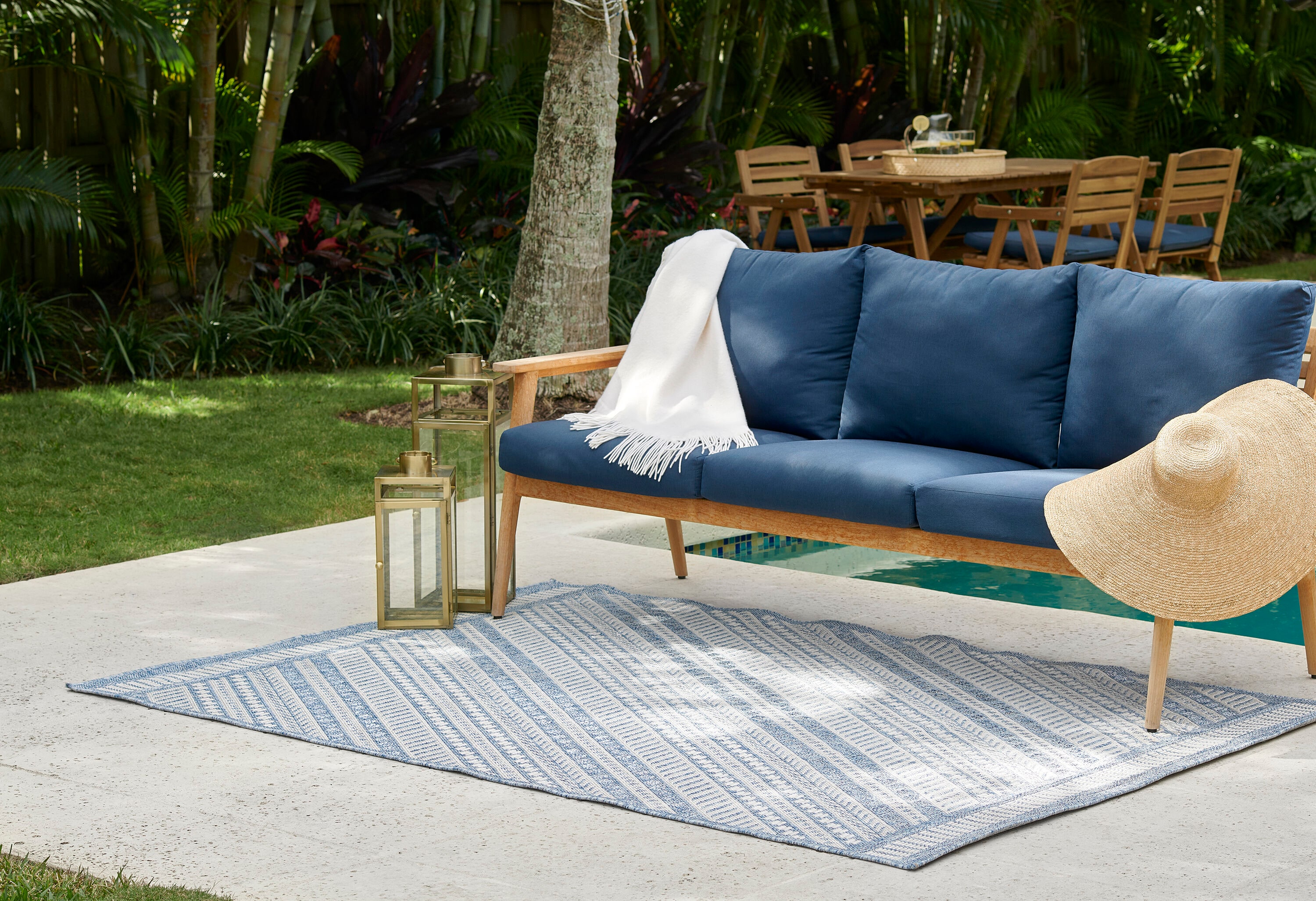 Momeni HAMPOHAM-3BLU3350 3 x 5 (ft) Woven Polypropylene Blue Rectangular Indoor/Outdoor Area rug