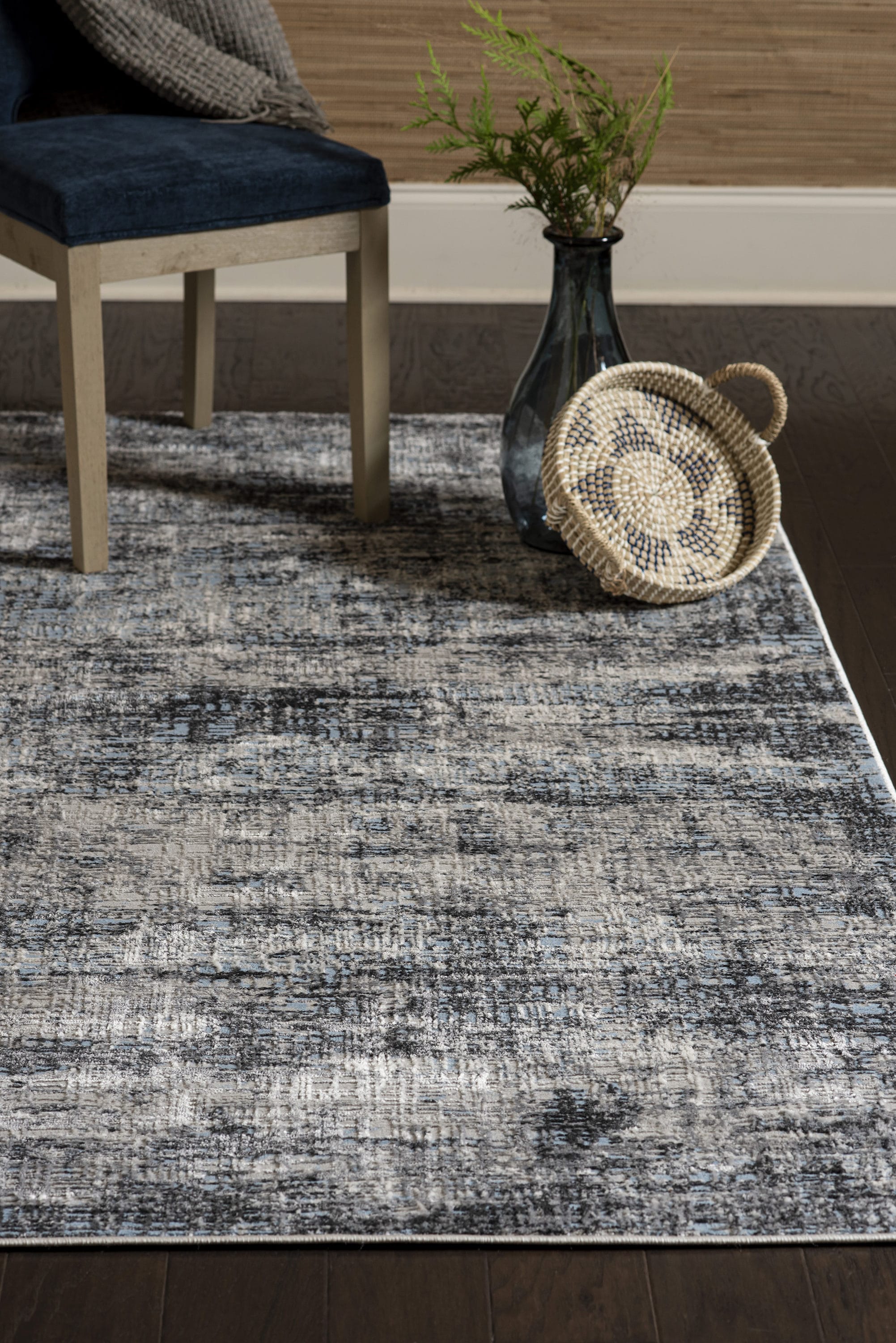 United Weavers Of America 2610 20460 1013 Veronica 10 x 13 (ft) Polypropylene Blue Rectangular Indoor Abstract Area rug