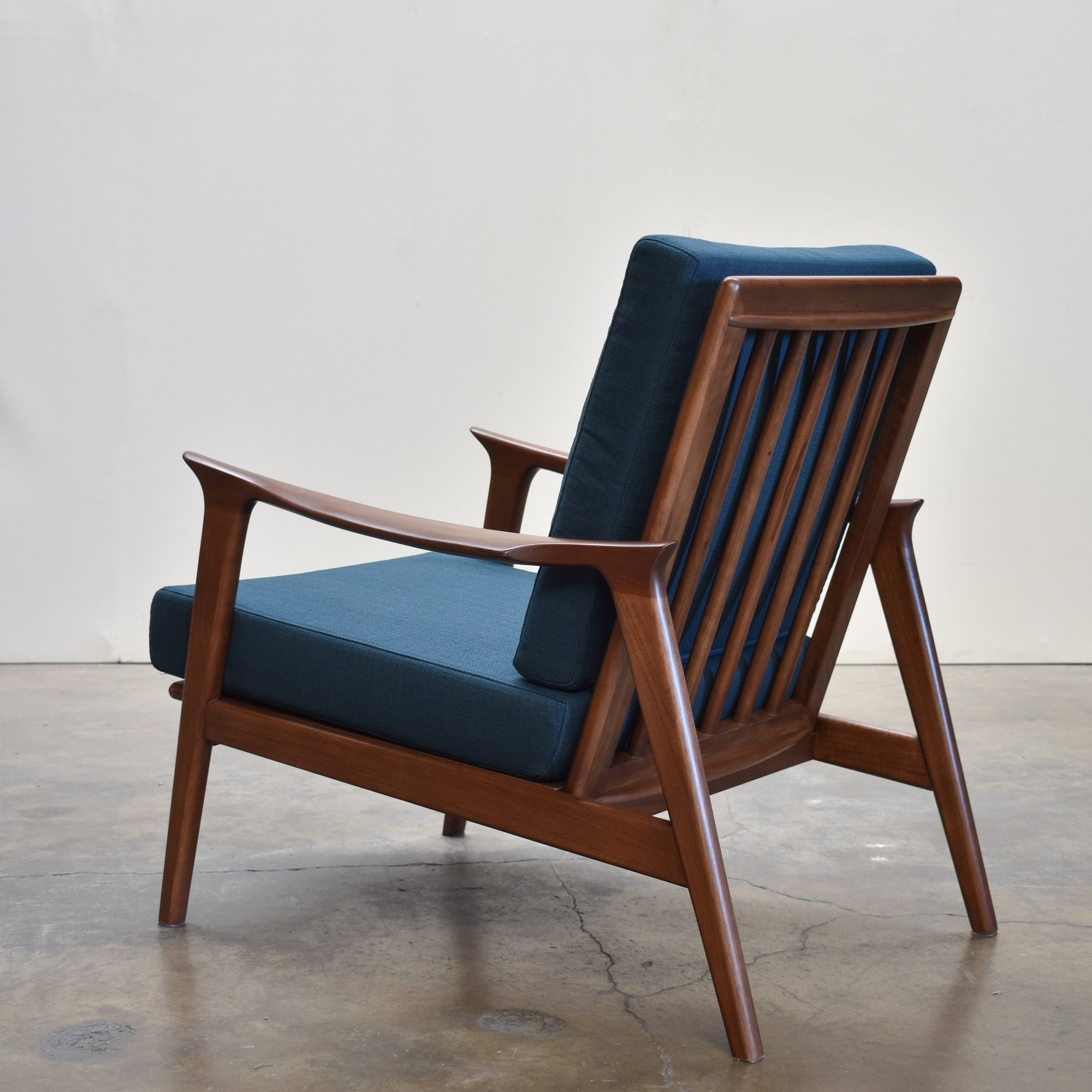 Gingko CLT350-AZ chairs - View #3
