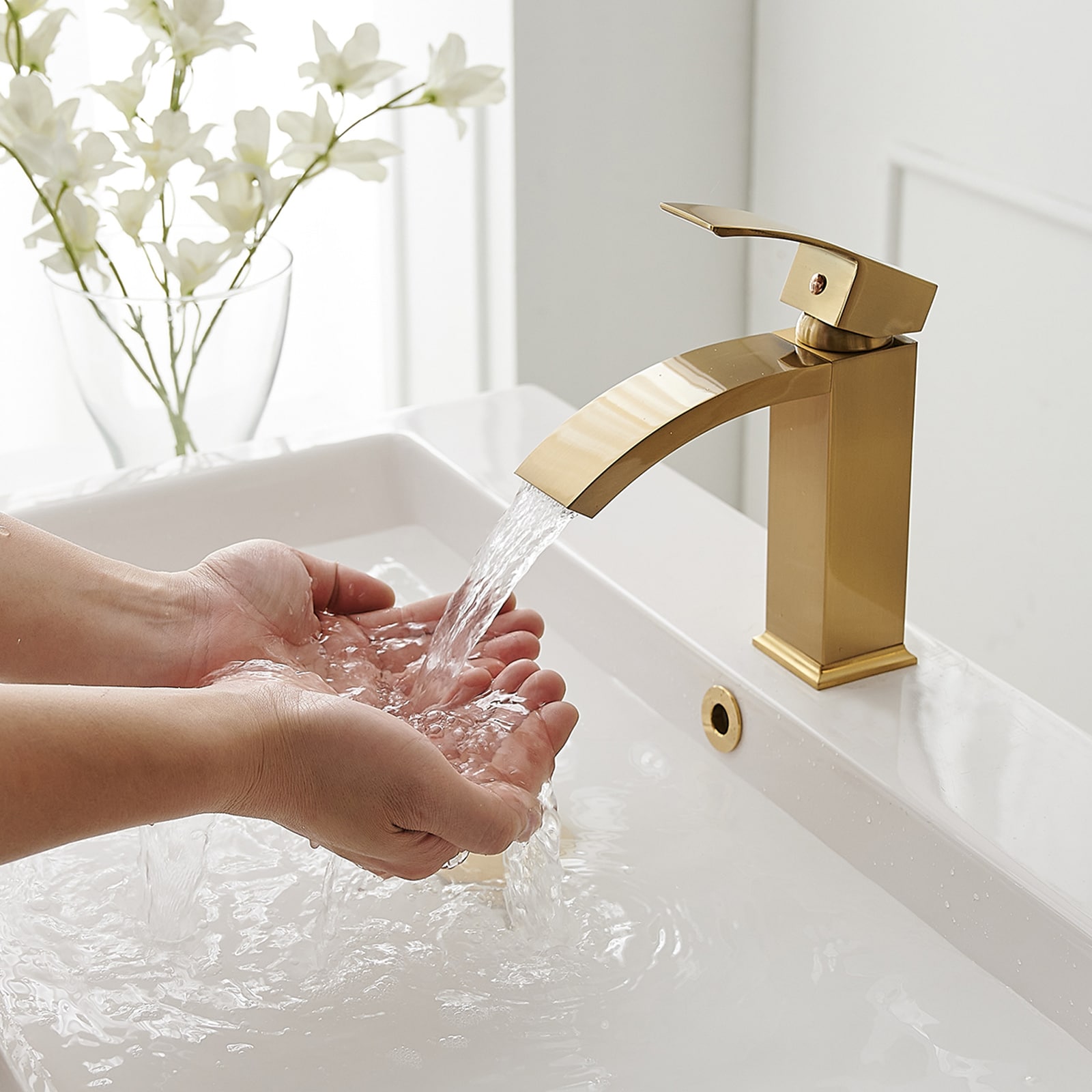 Bwe Brushed Gold Single Hole 1 Handle Bathroom Sink Faucet With Drain And Deck Plate In The 5235