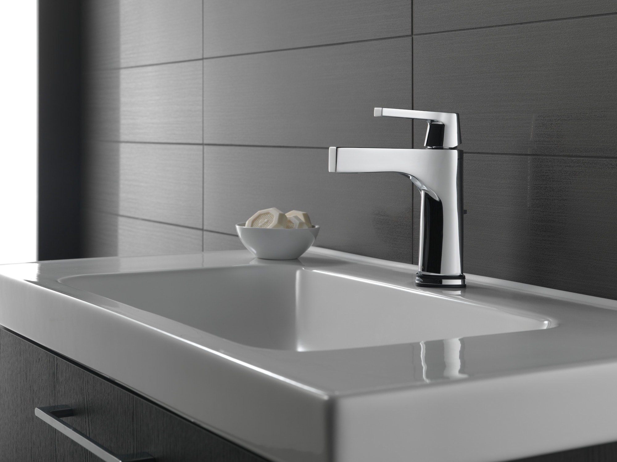 Delta 574T-DST Lavatory-Faucets - View #3