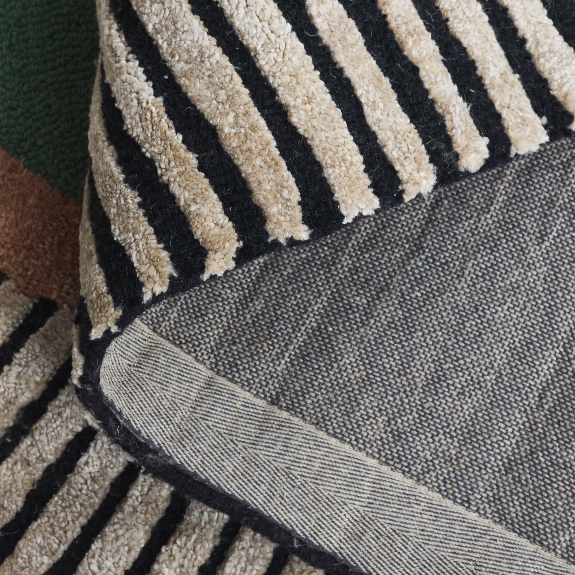 Safavieh FTV107Y-6OV rugs - View #6