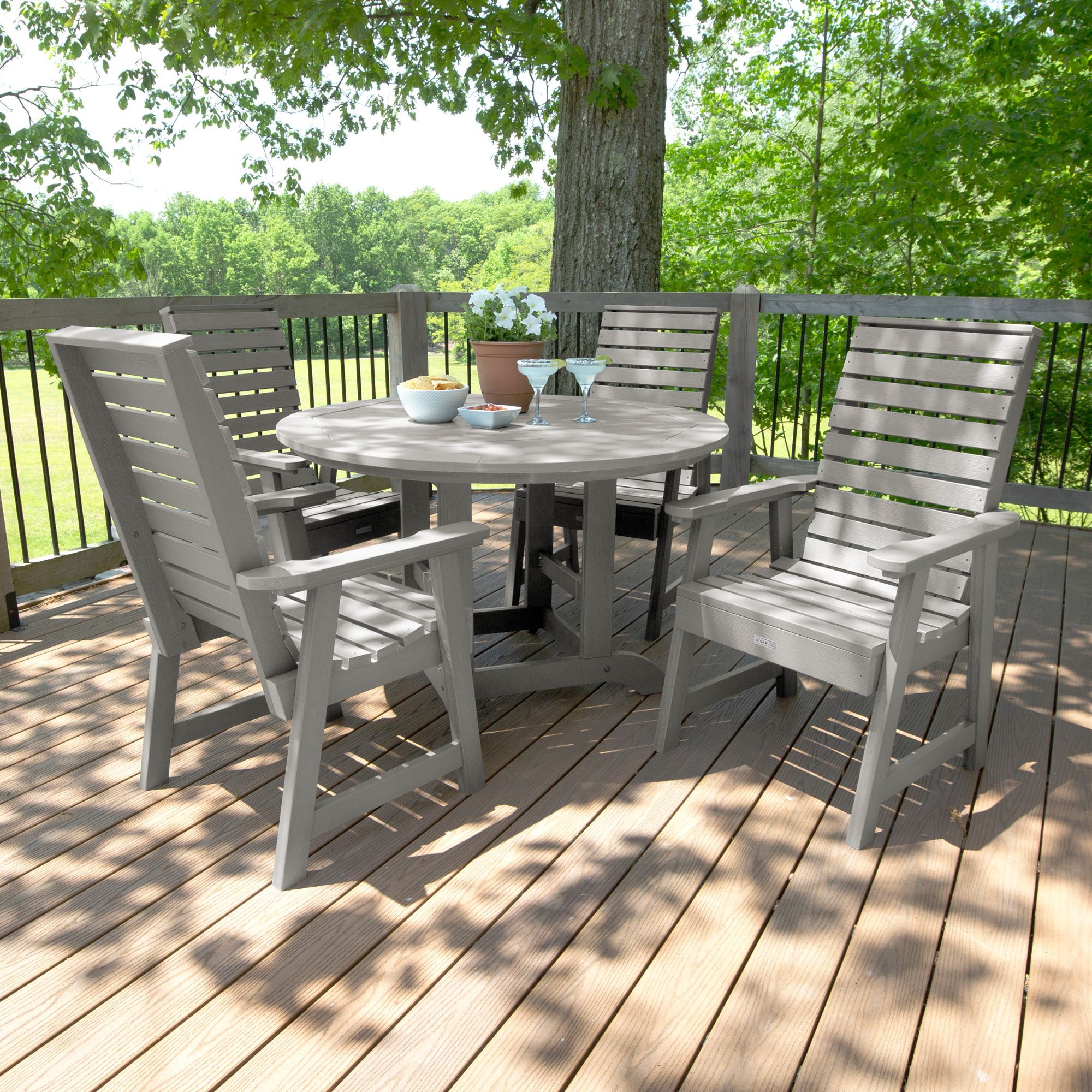 highwood AD-DNW48-HGR Weatherly 5 -Piece Harbor Gray Patio Dining Set Plastic Round Table with 4 Stationary Chairs