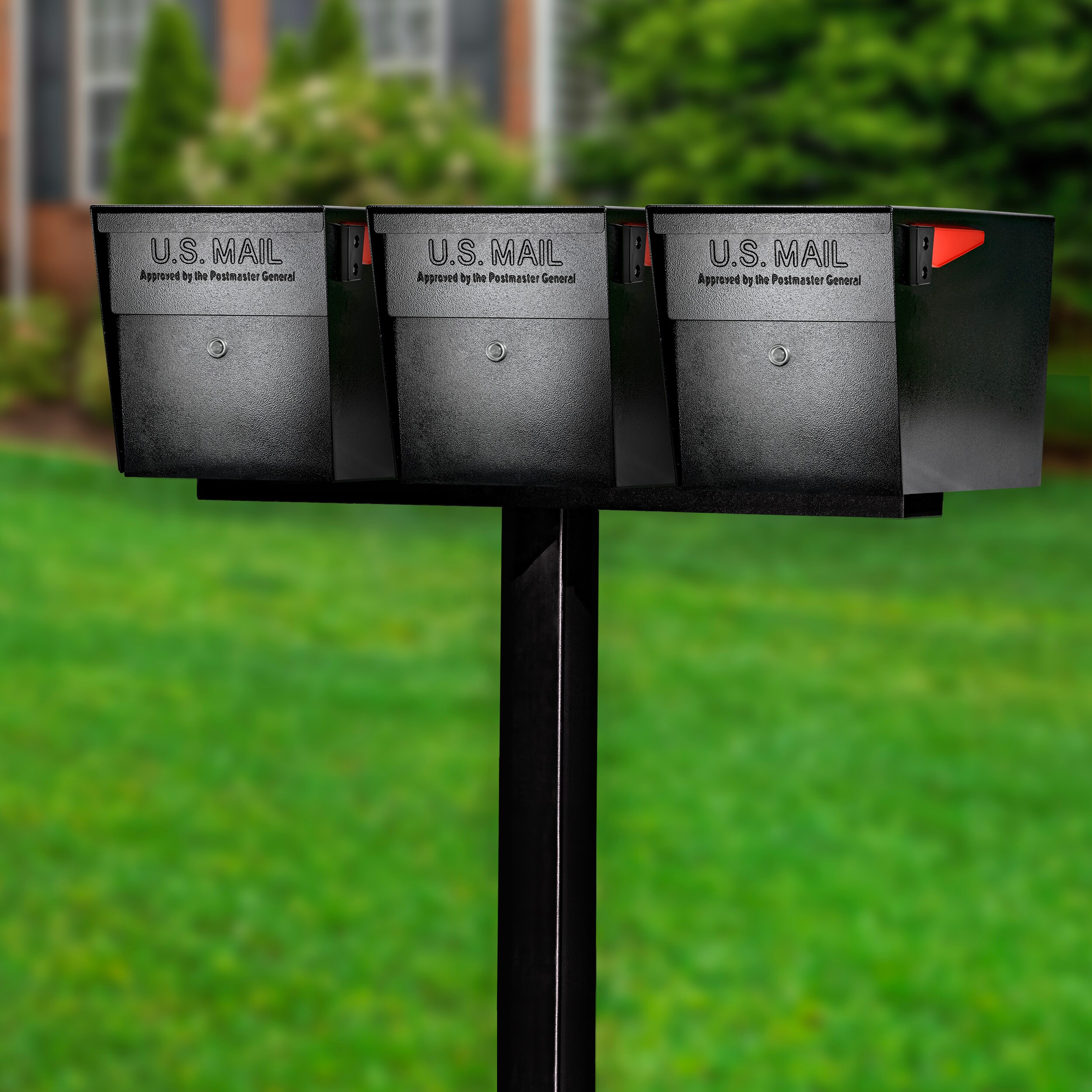 Mail Boss 7106-X3-BLK-IG Curbside Locking Metal Large Mailbox Black with Post