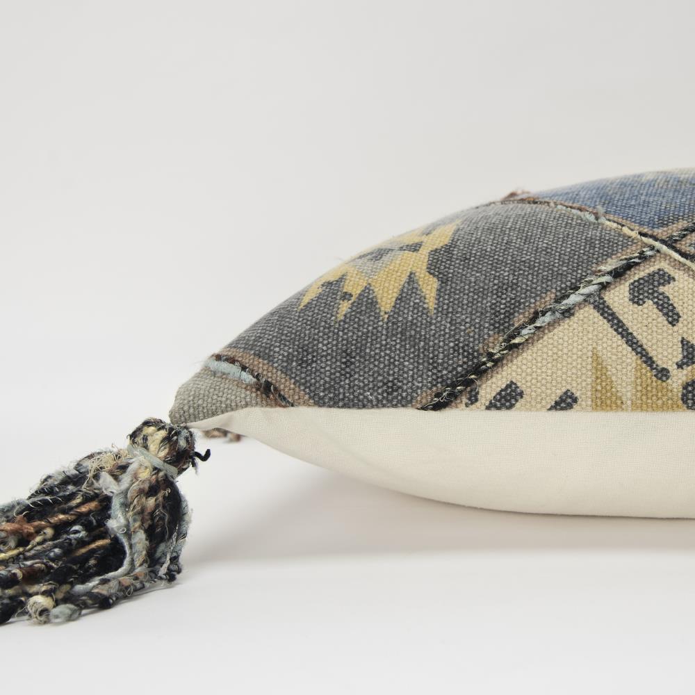 Rizzy Home T15889 Accent-Pillows - View #4