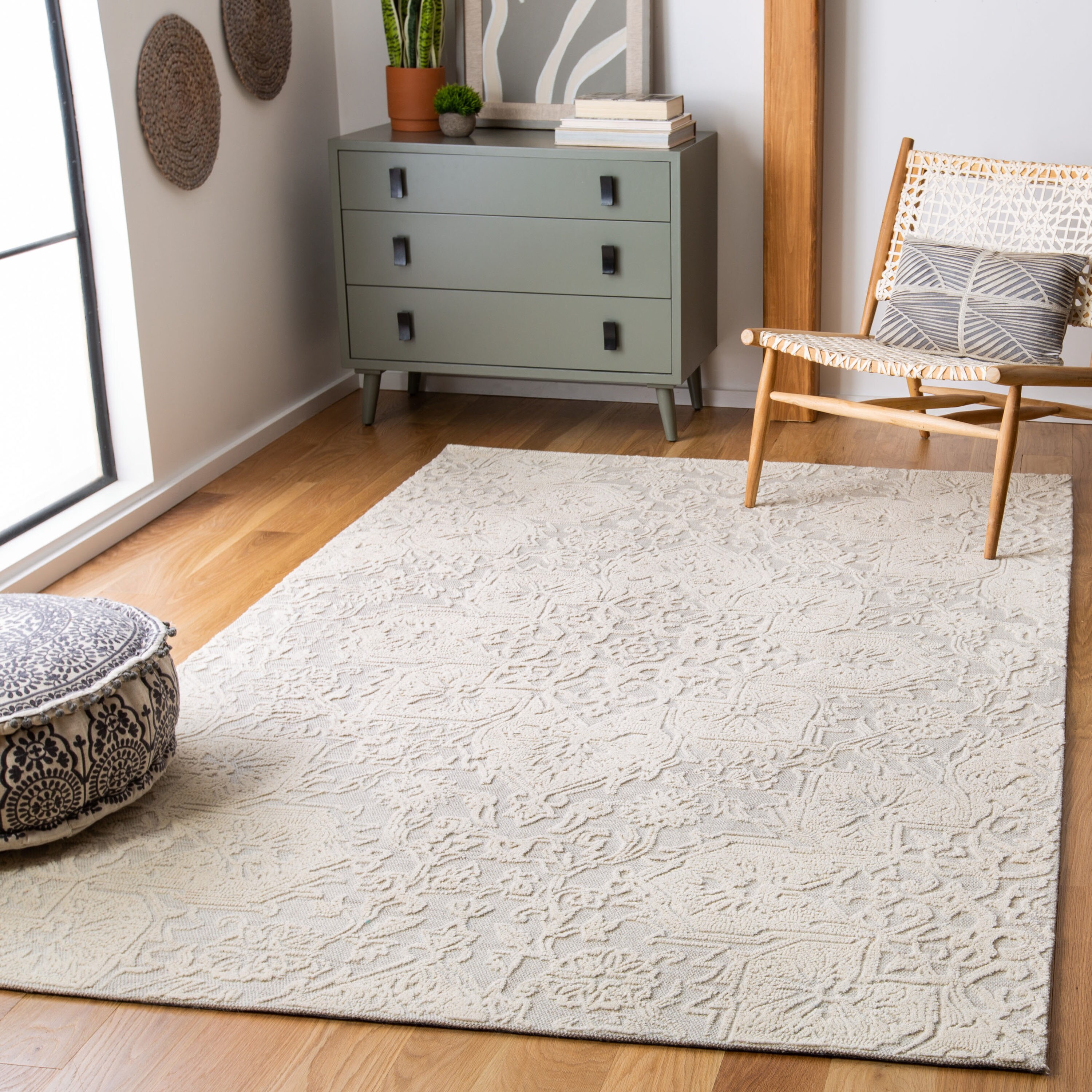 Ivory Beige 6' Square Handmade Wool Tufted Rug