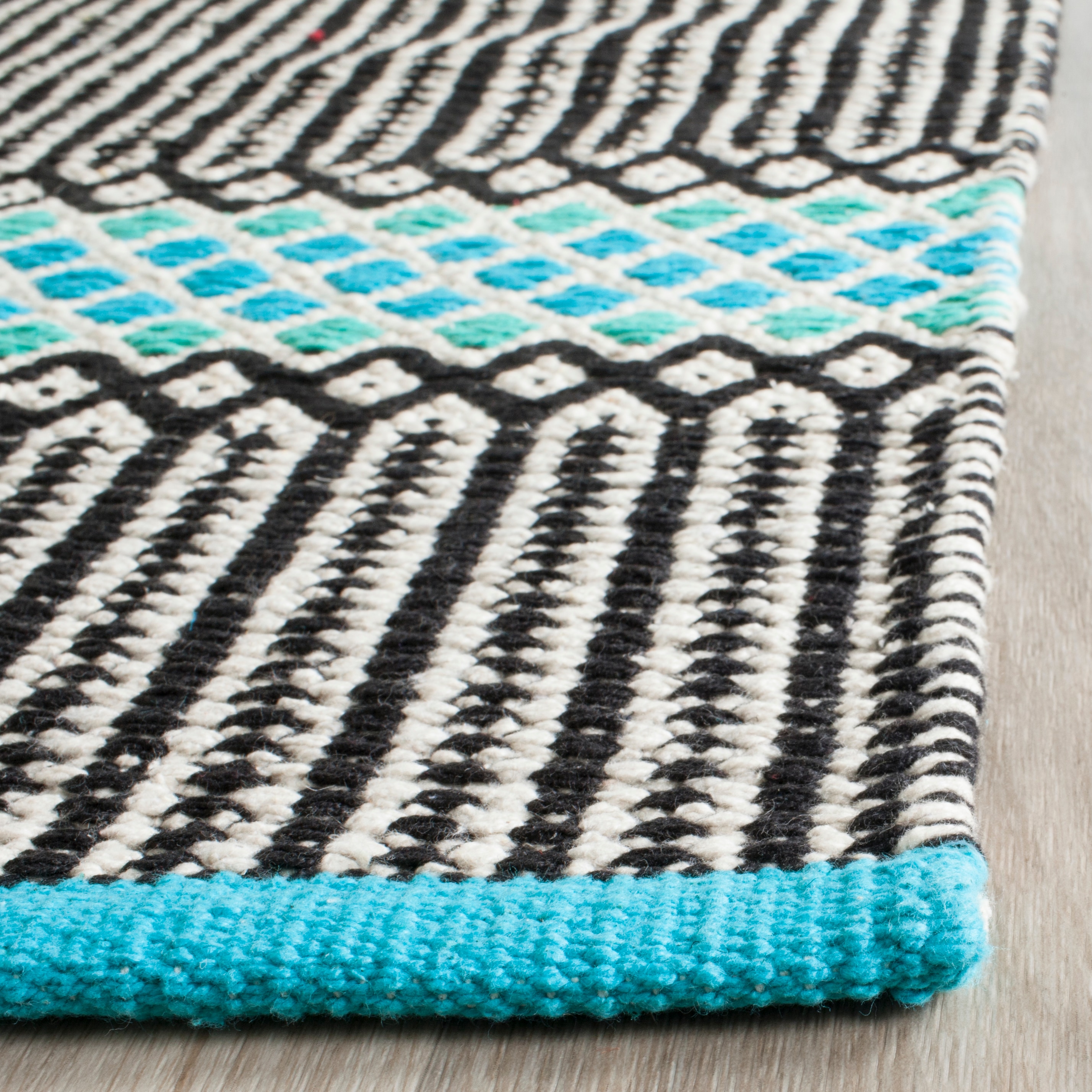 Safavieh MTK820H-5 rugs - View #3