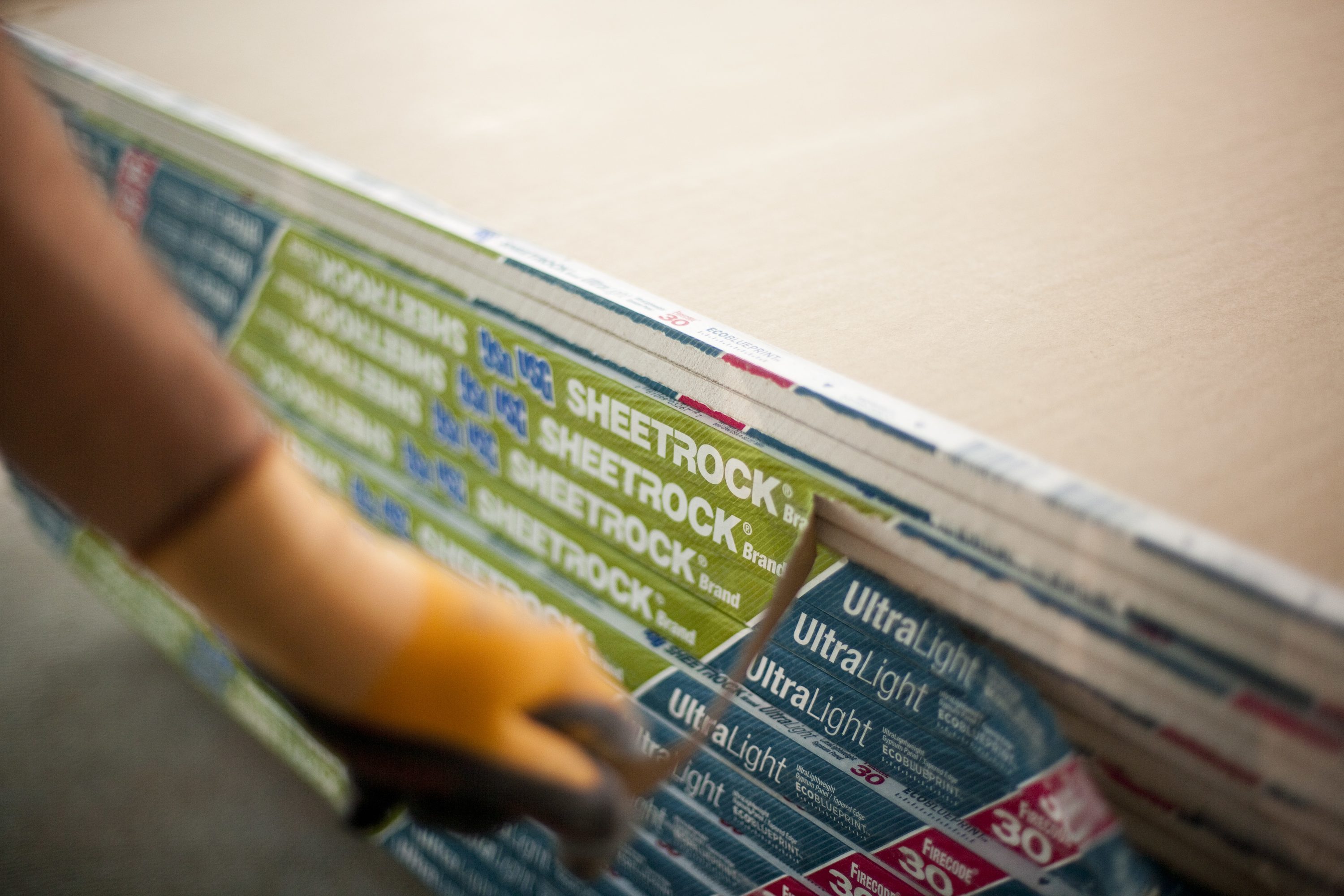 SHEETROCK Brand 5/8-in X 4-ft X 8-ft Drywall Panel At Lowes.com