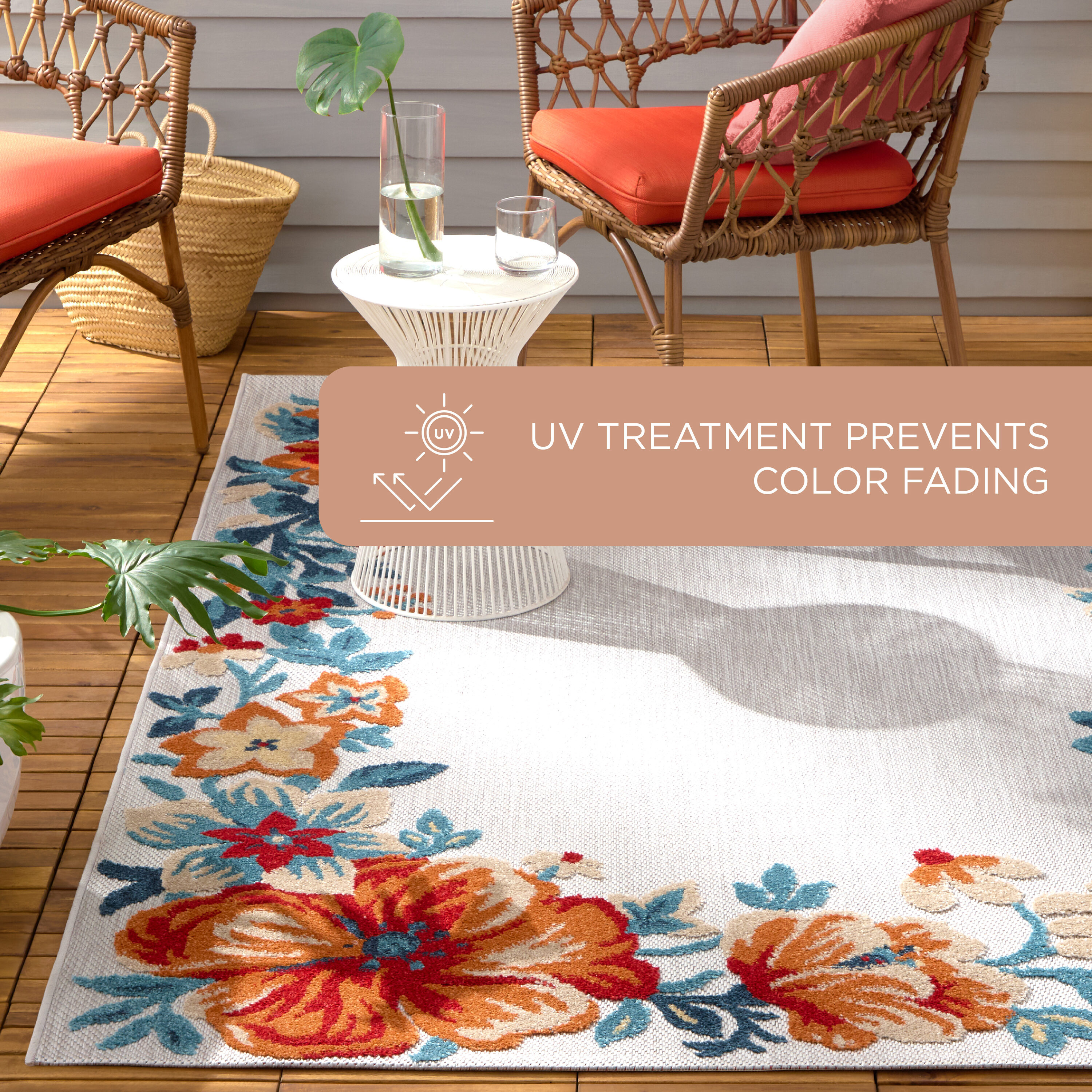 Hibiscus Bloom Grey/Red/Blue Floral Synthetic Rectangular Area Rug