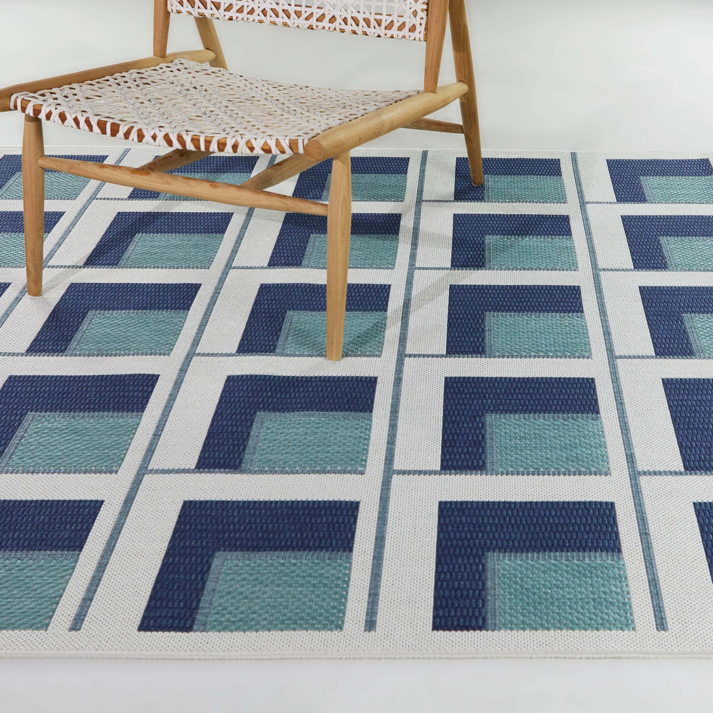 Balta 5 X 7 (ft) Navy Blue Indoor/Outdoor Geometric Area Rug in the ...